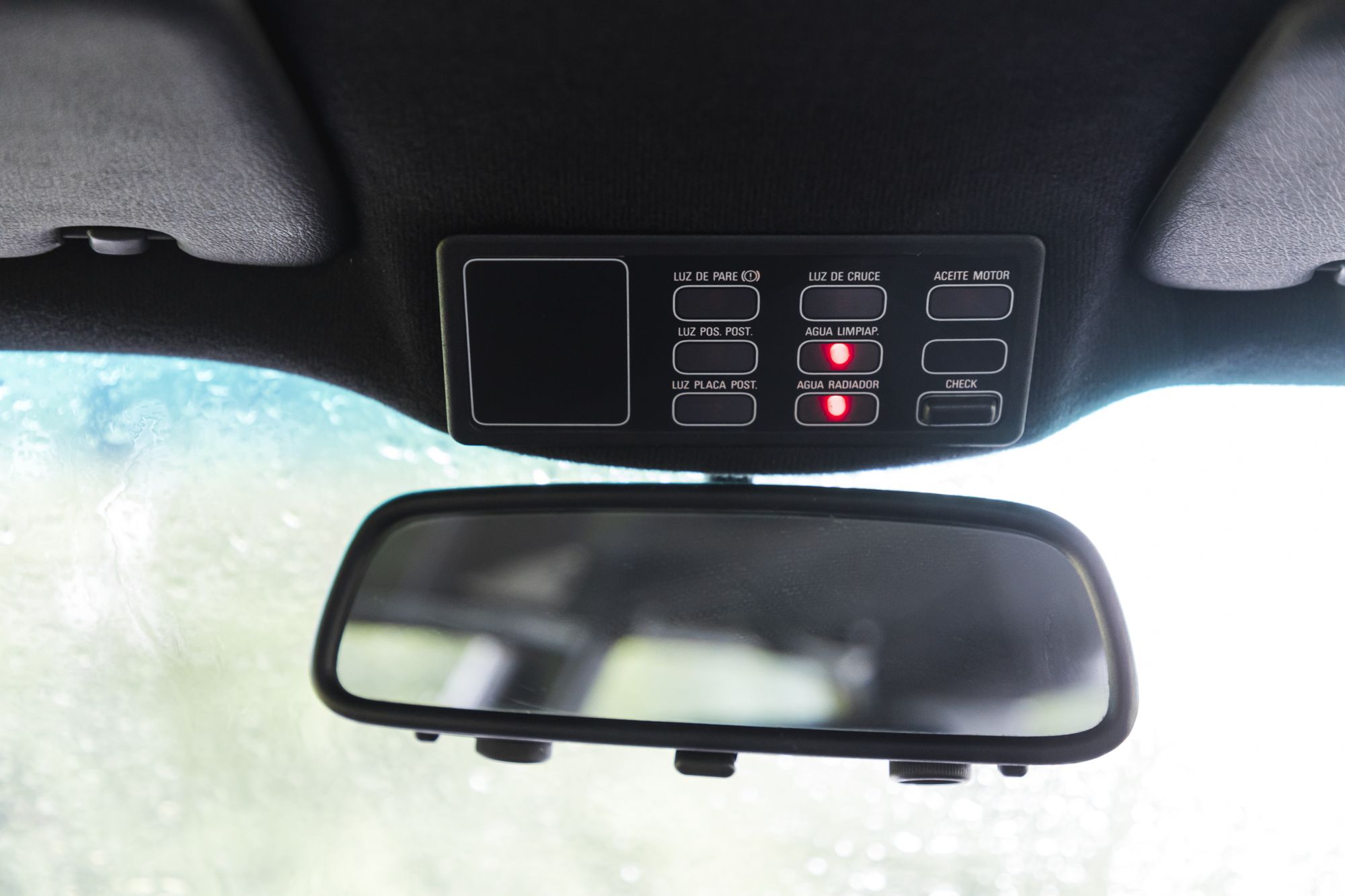 Male_BMW M3 e30 Auctomobile_47