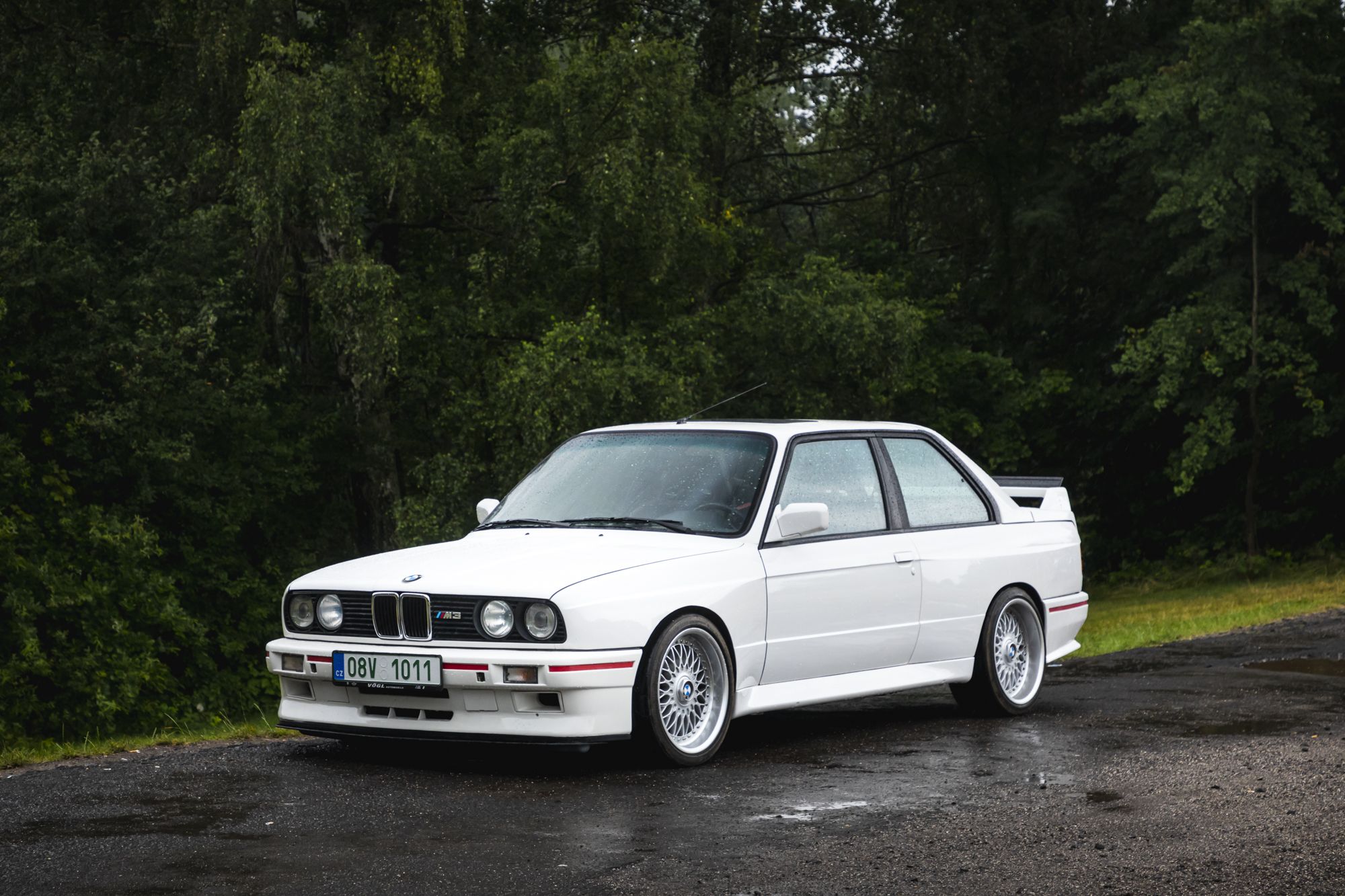 Male_BMW M3 e30 Auctomobile_76