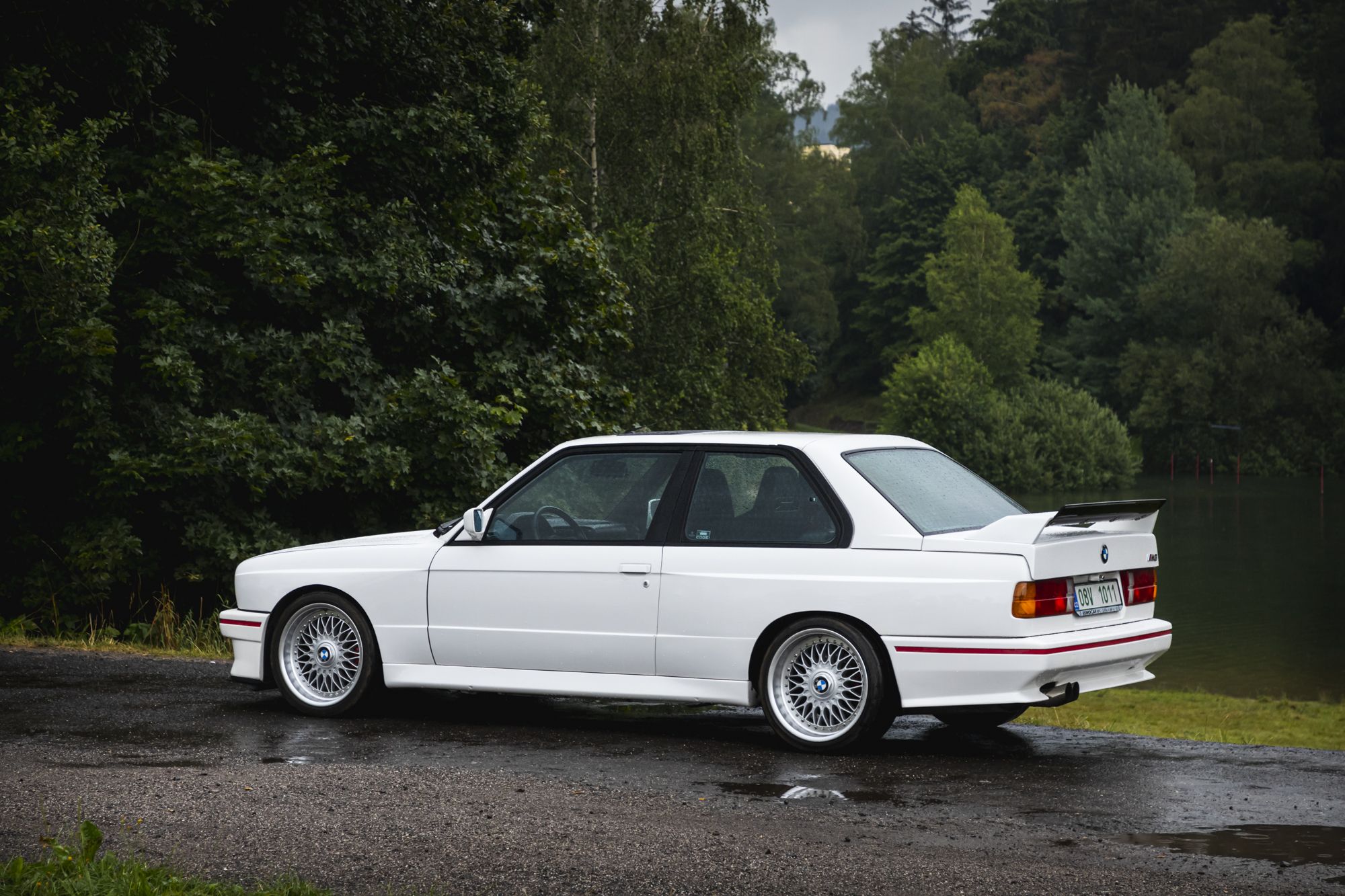 Male_BMW M3 e30 Auctomobile_80