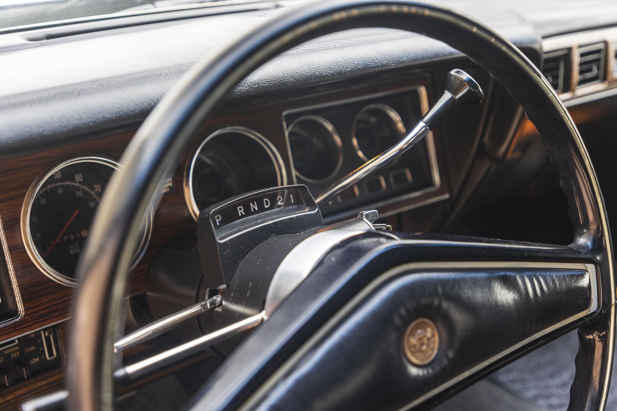 male Chrysler Cordoba_19