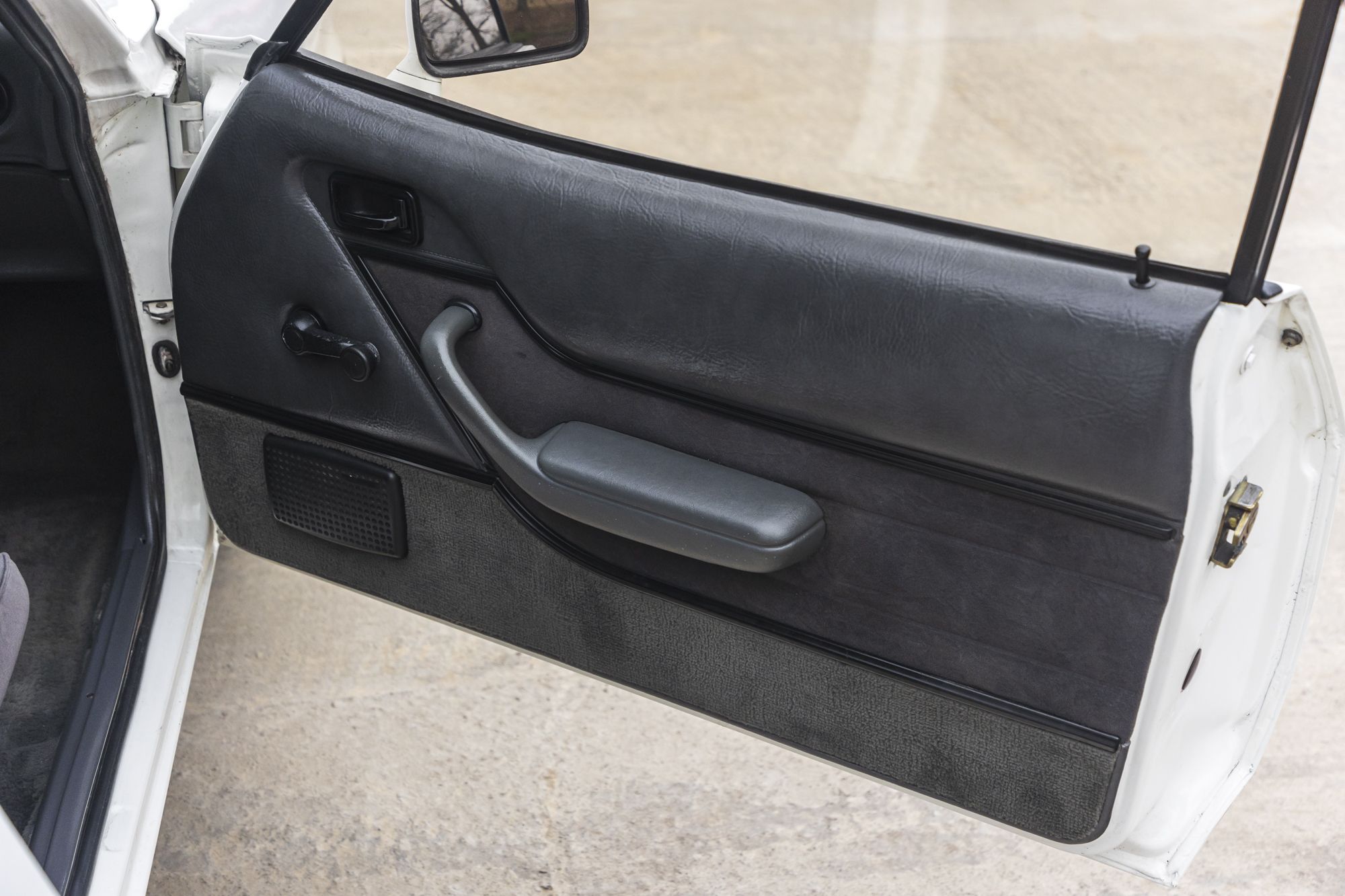 male Ford Capri Turbo_43