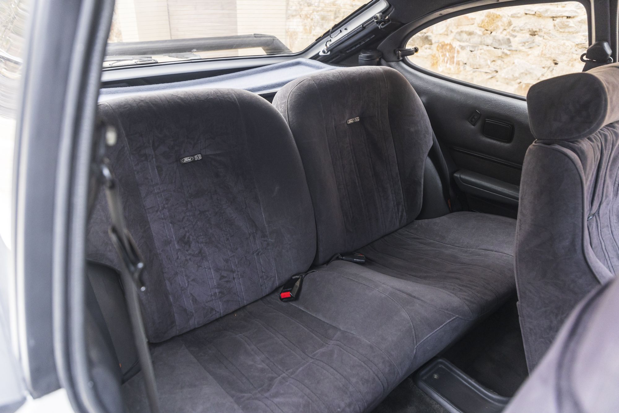 male Ford Capri Turbo_44