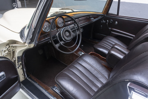 malé MB 250SE_11.JPG