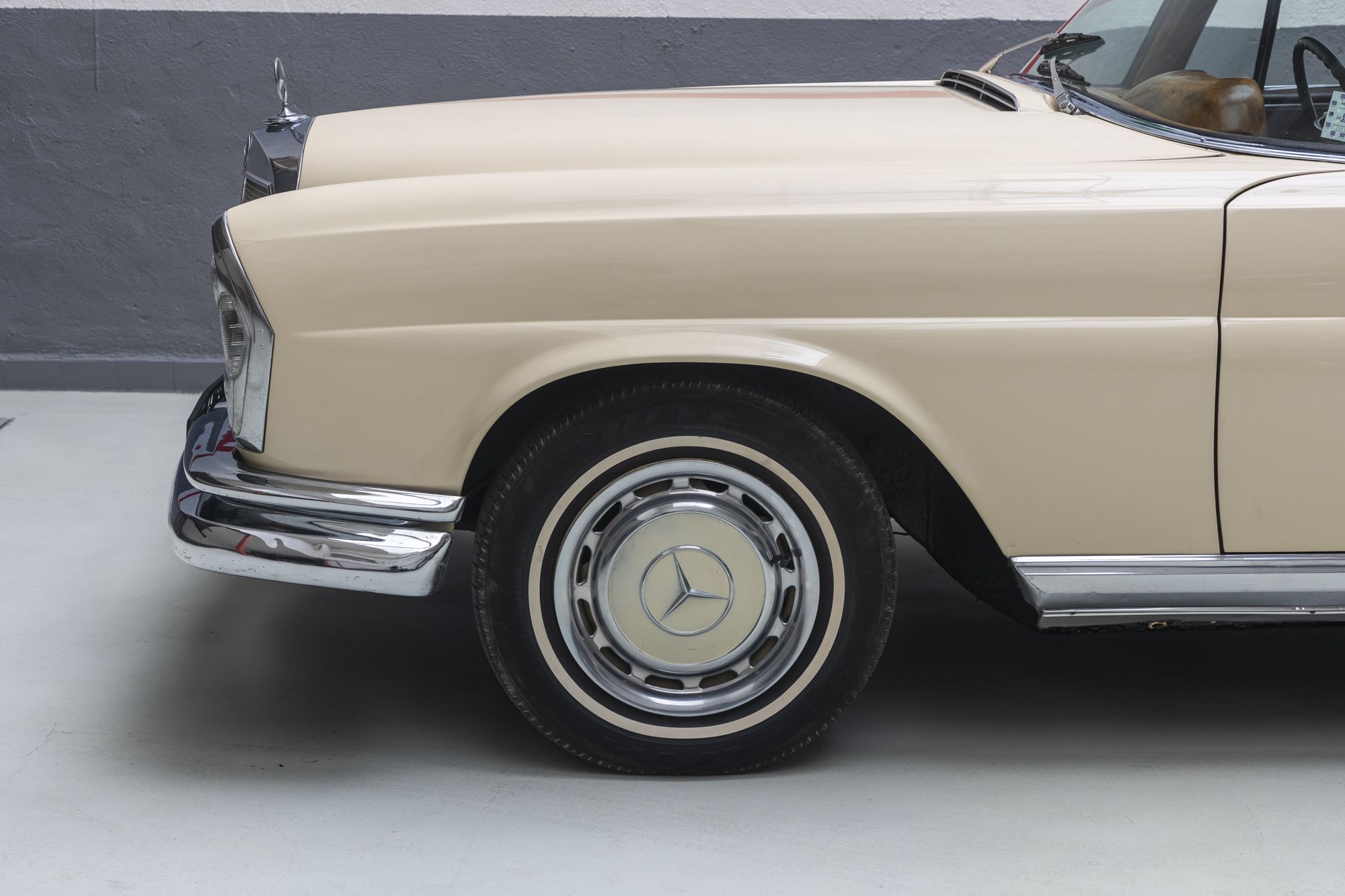 malé MB 250SE_23.JPG