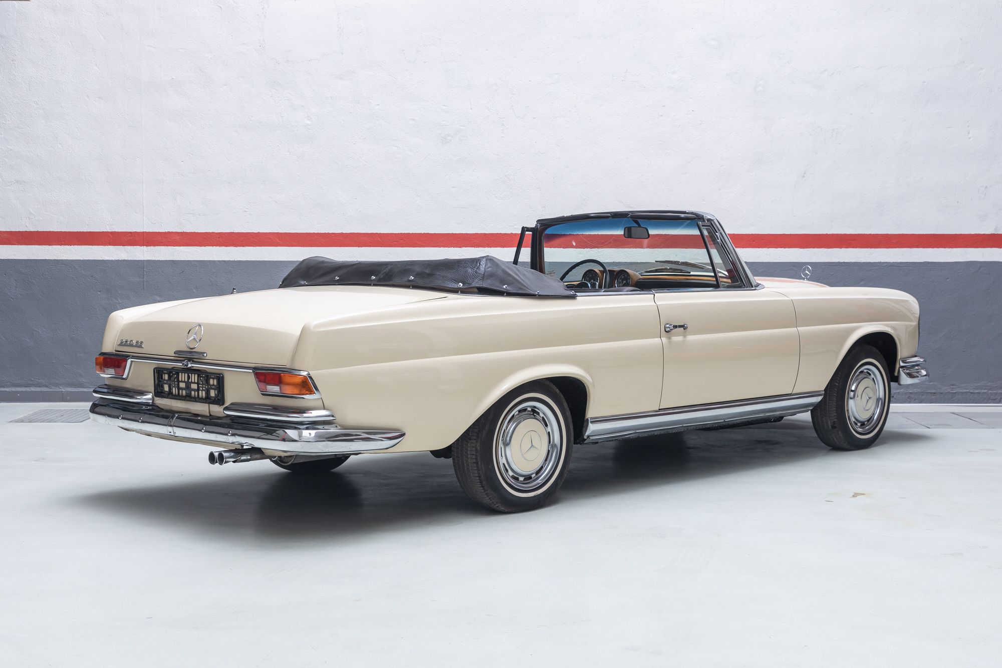 malé MB 250SE_29.JPG