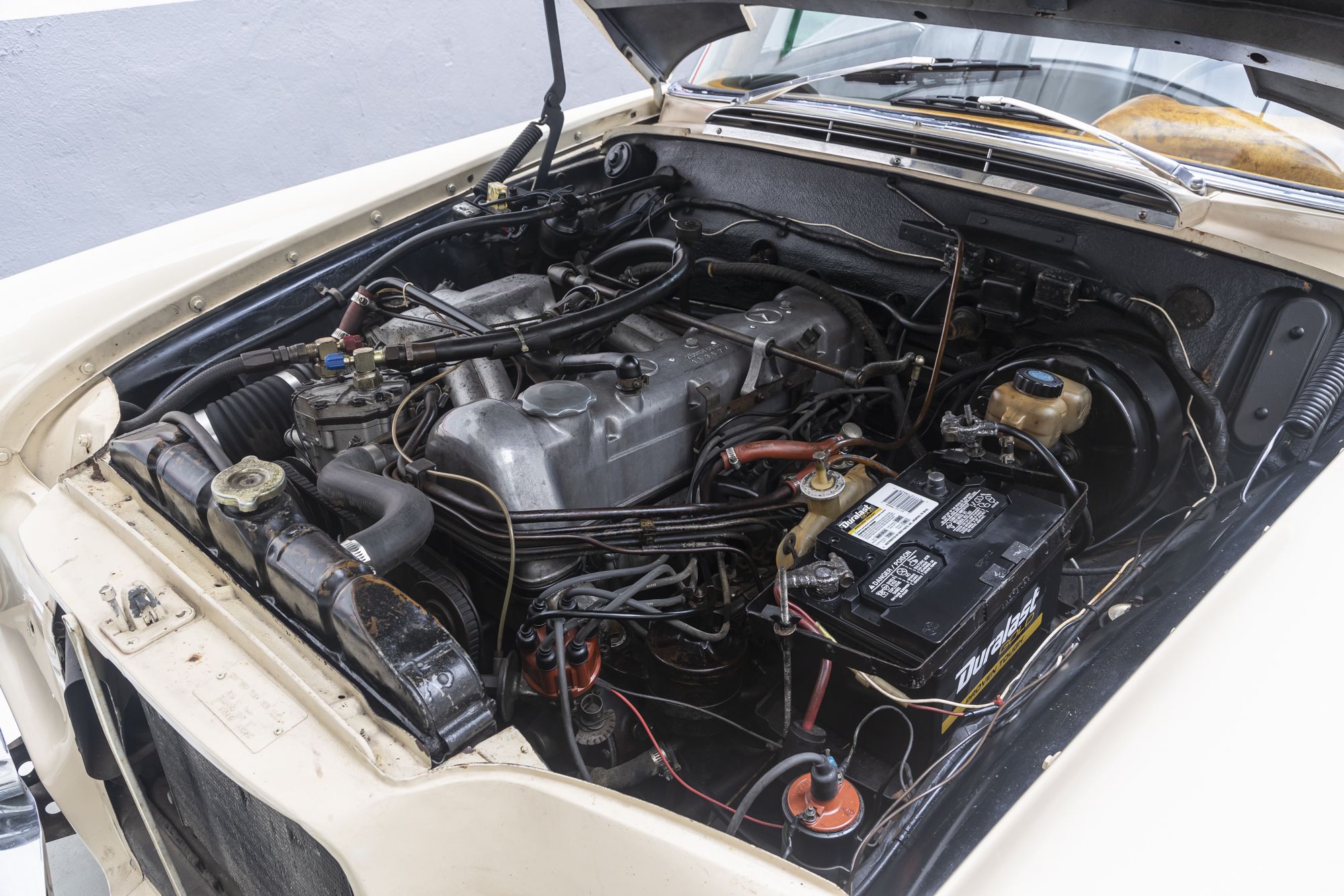 malé MB 250SE_5.JPG