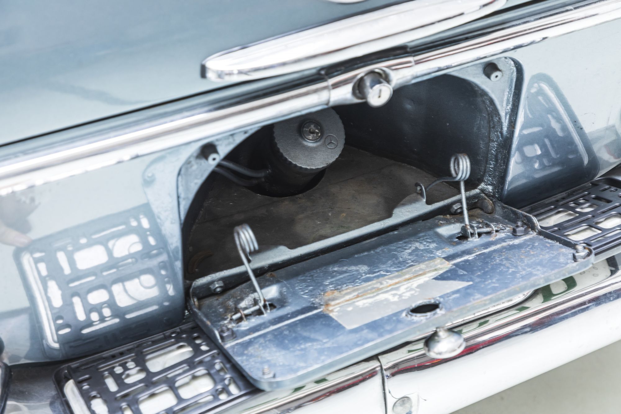 MB 220 W110 - Auctomobile_10