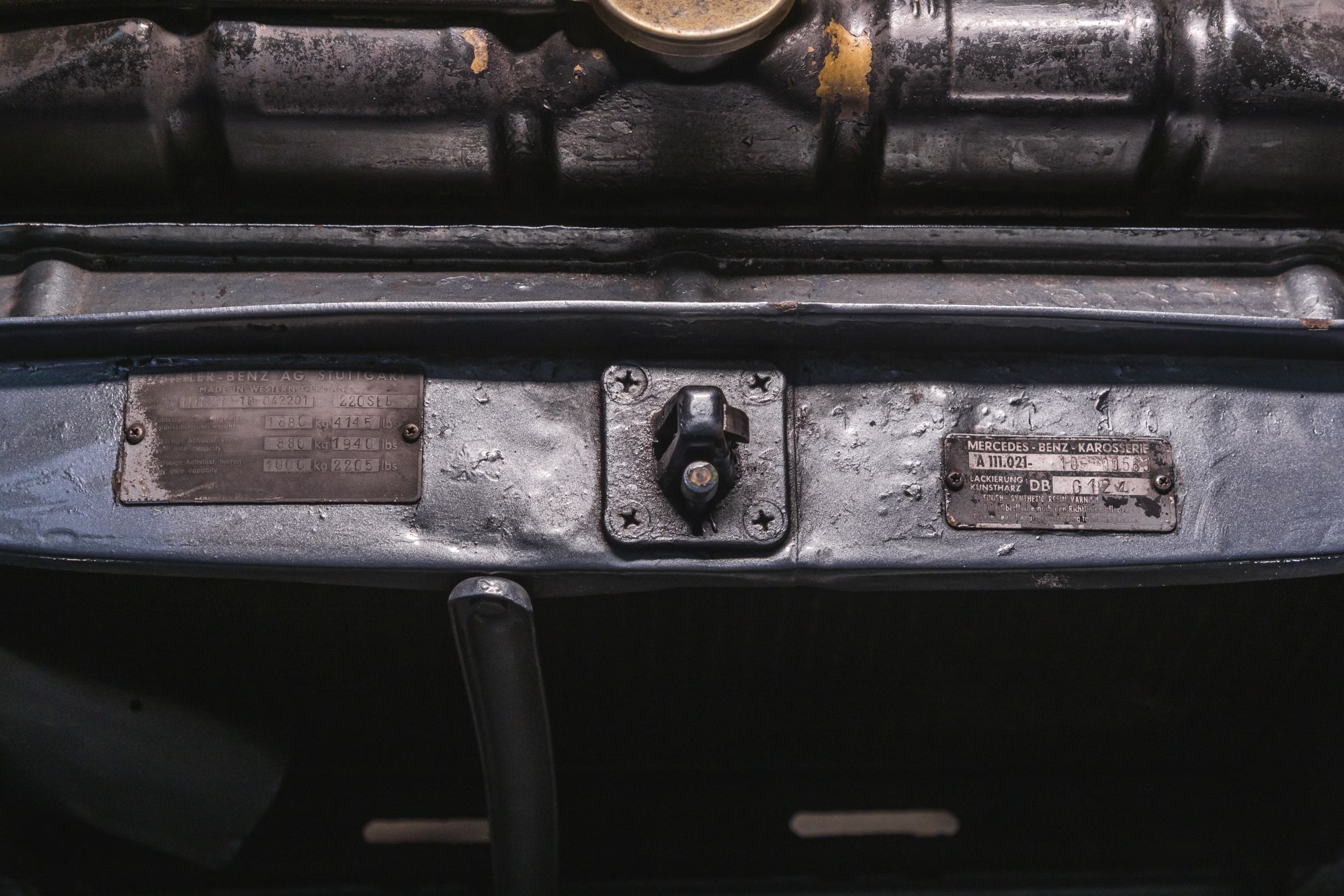 MB 220 W110 - Auctomobile_15