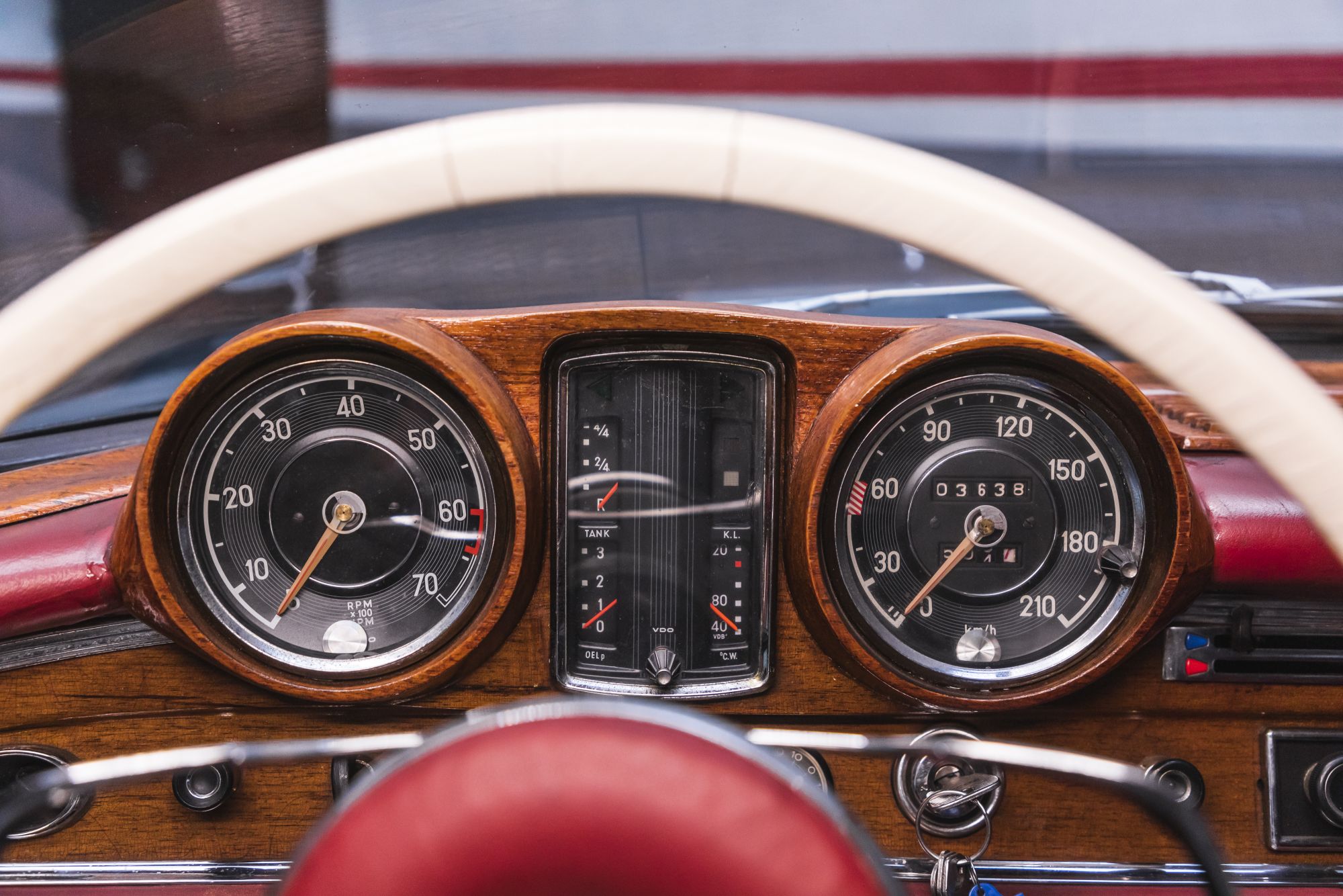 MB 220 W110 - Auctomobile_25