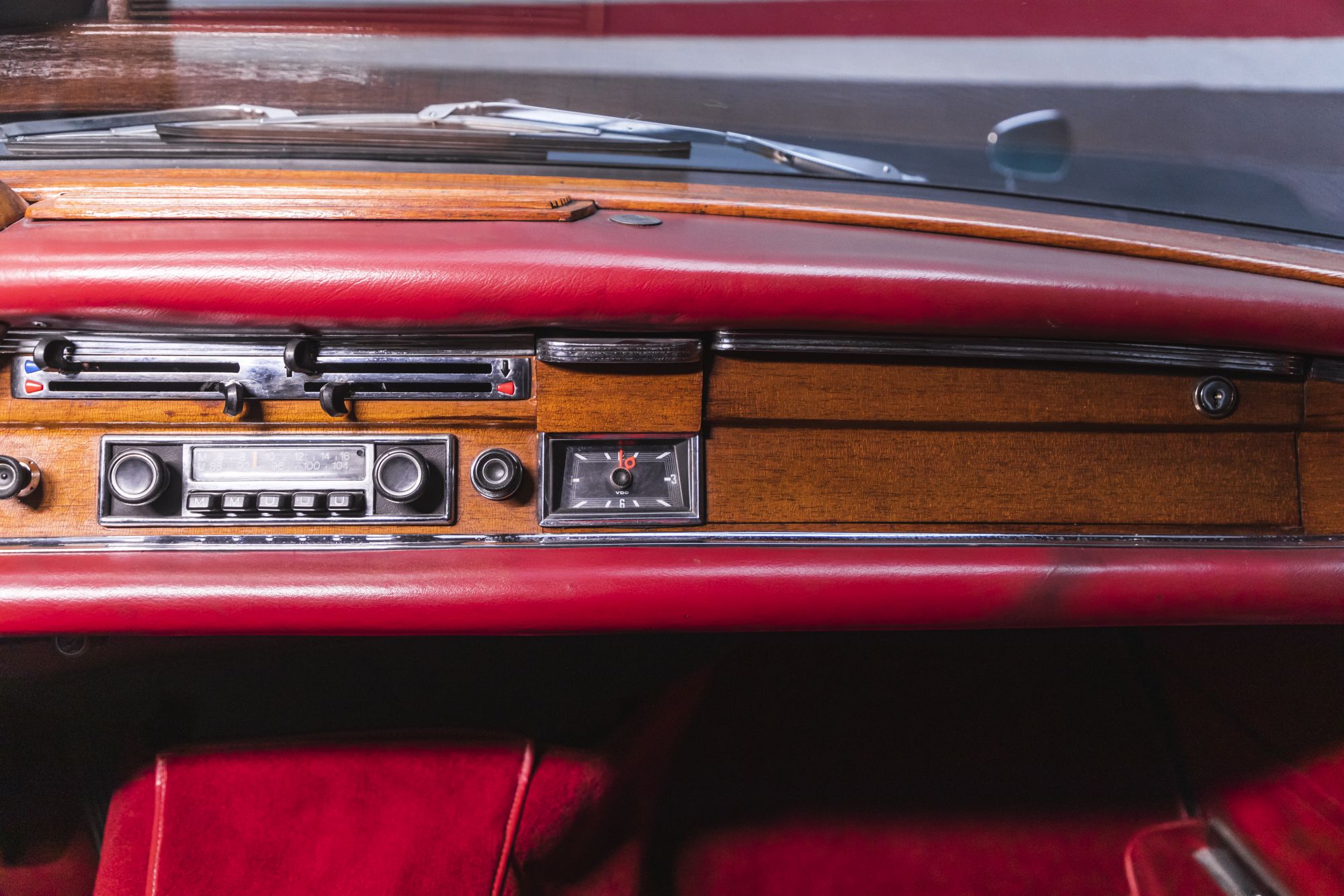 MB 220 W110 - Auctomobile_27