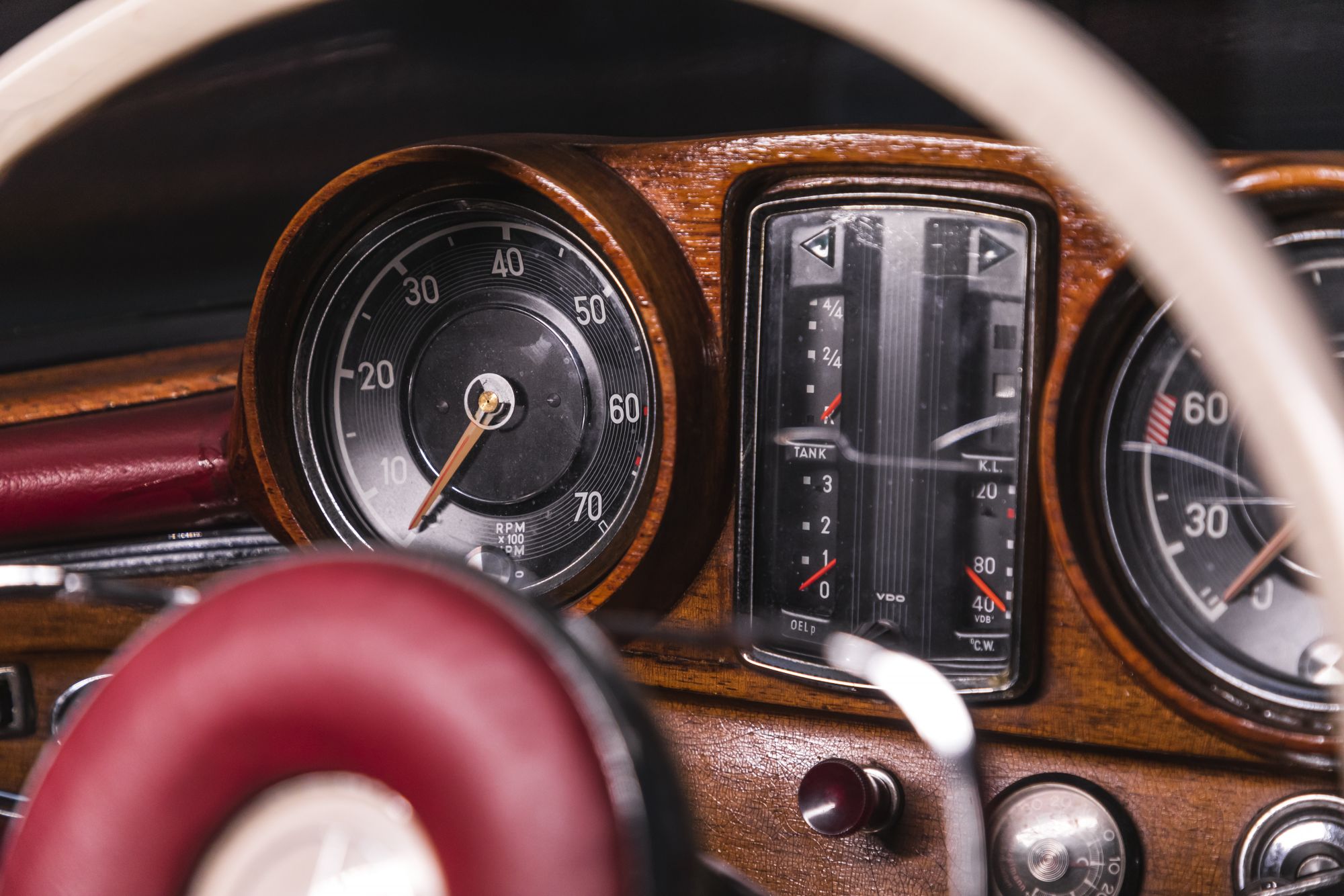 MB 220 W110 - Auctomobile_30