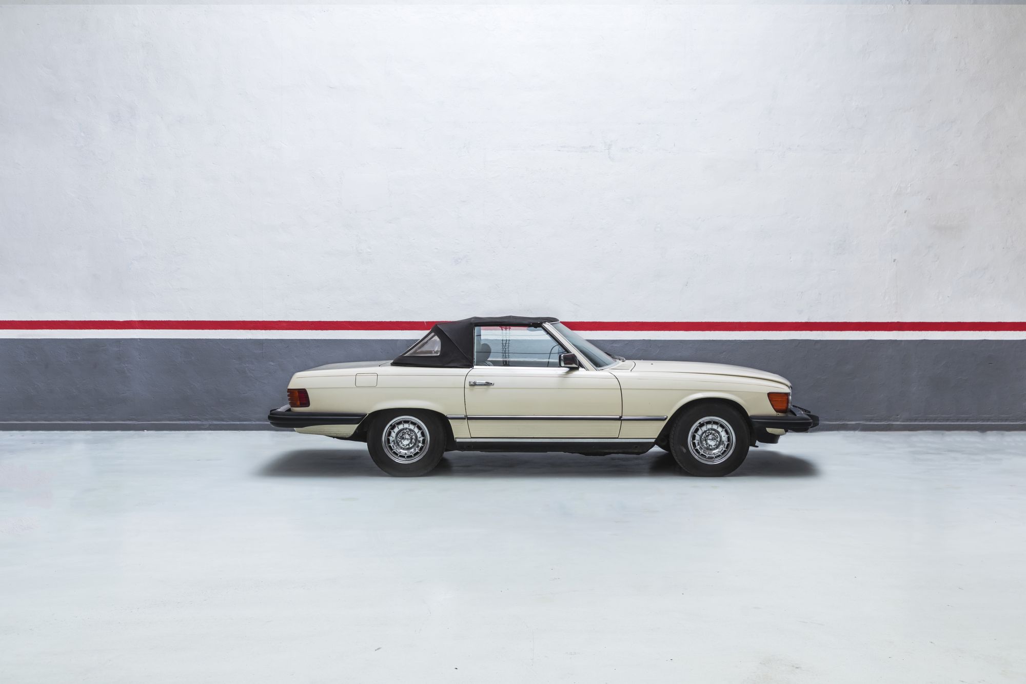 MB 380SL - Auctomobile