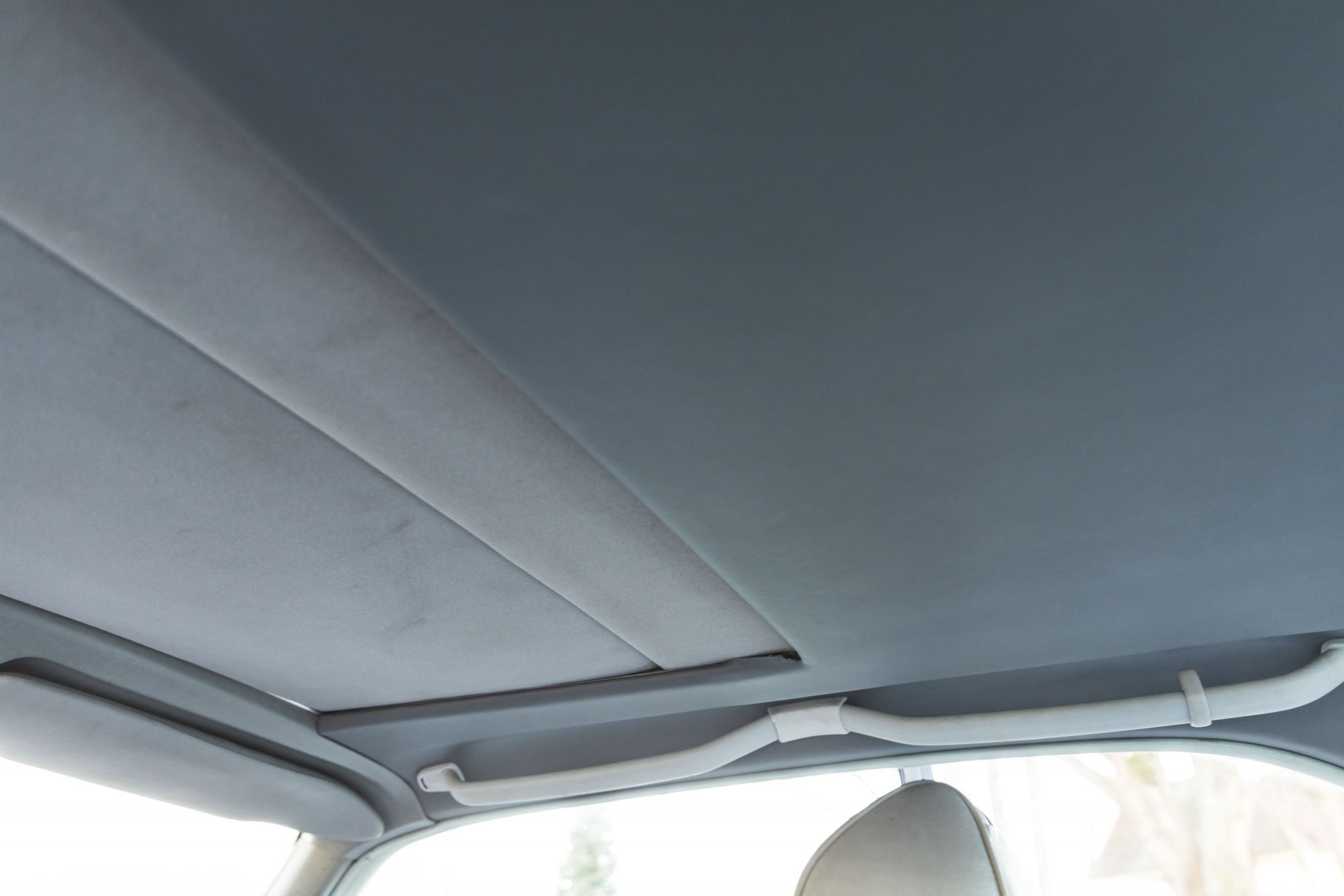 MB 560SEC Auctomobile_18