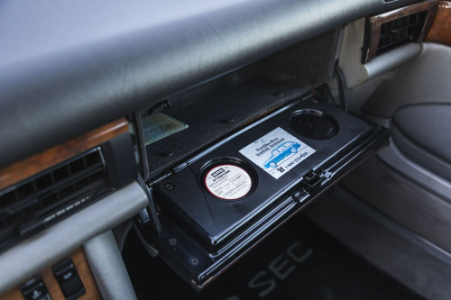 MB 560SEC Auctomobile_21