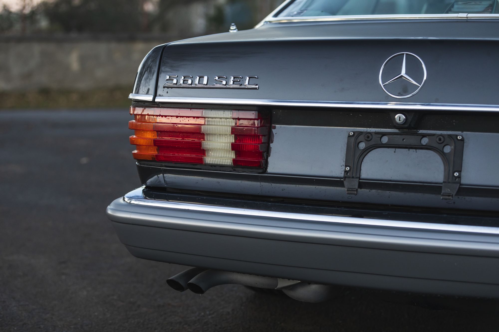 MB 560SEC Auctomobile_27