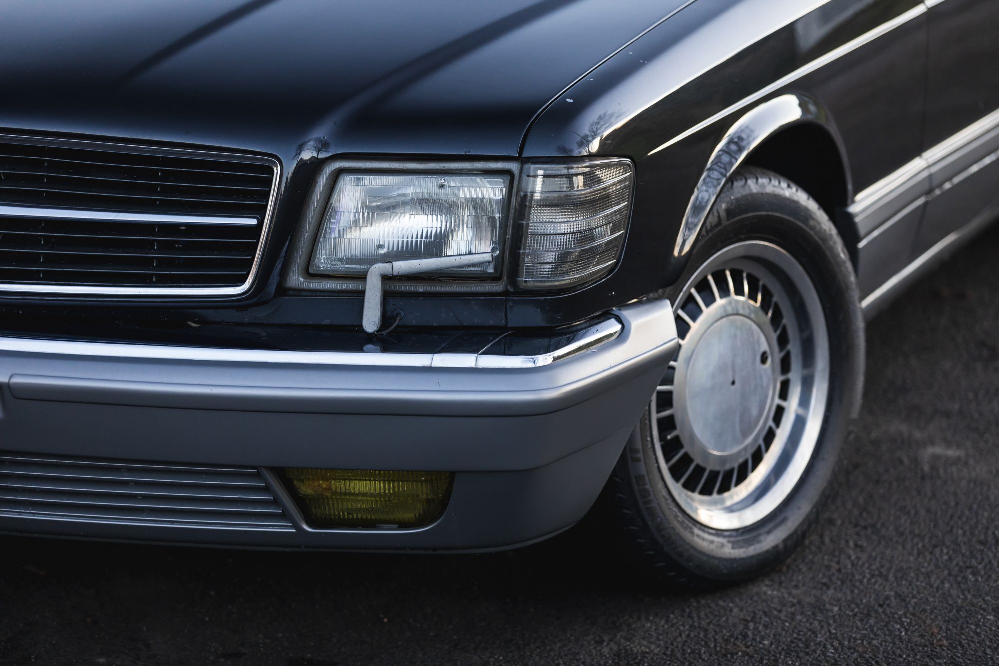 MB 560SEC Auctomobile_31