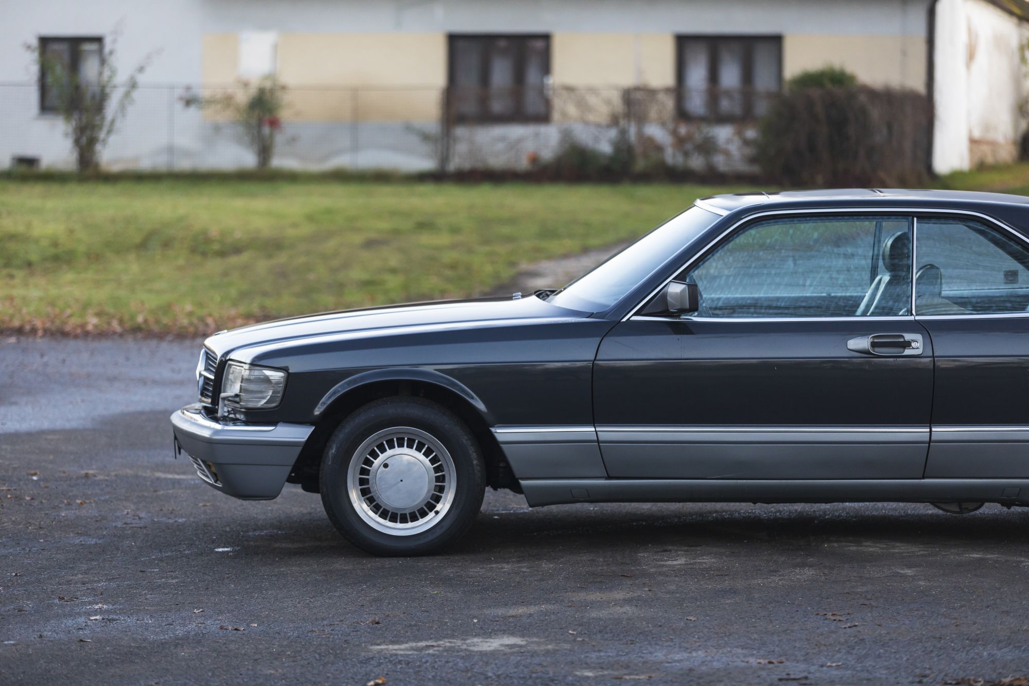 MB 560SEC Auctomobile_36