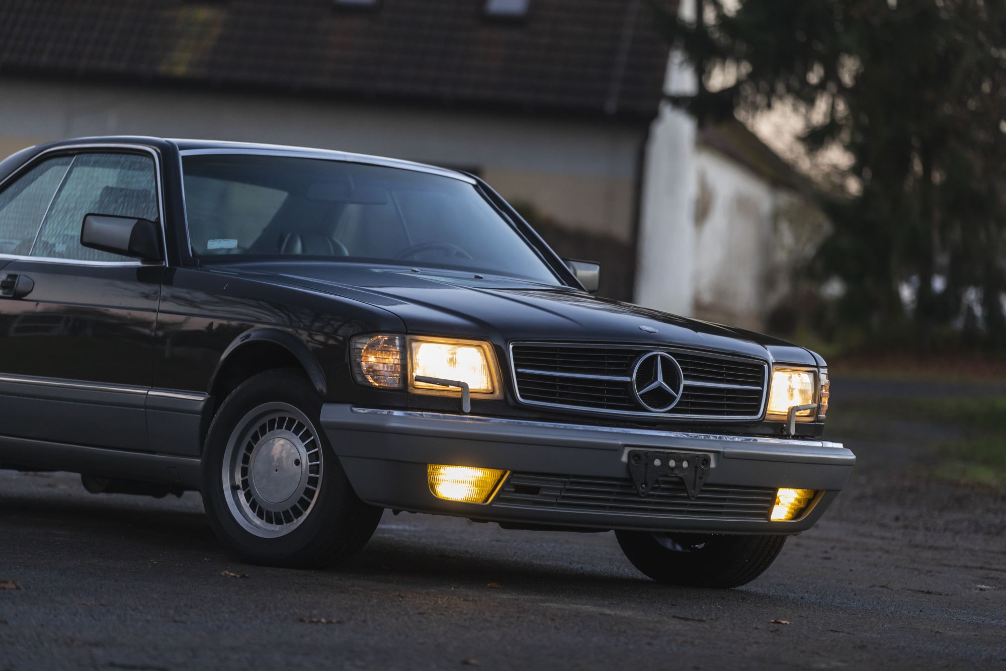 MB 560SEC Auctomobile_43