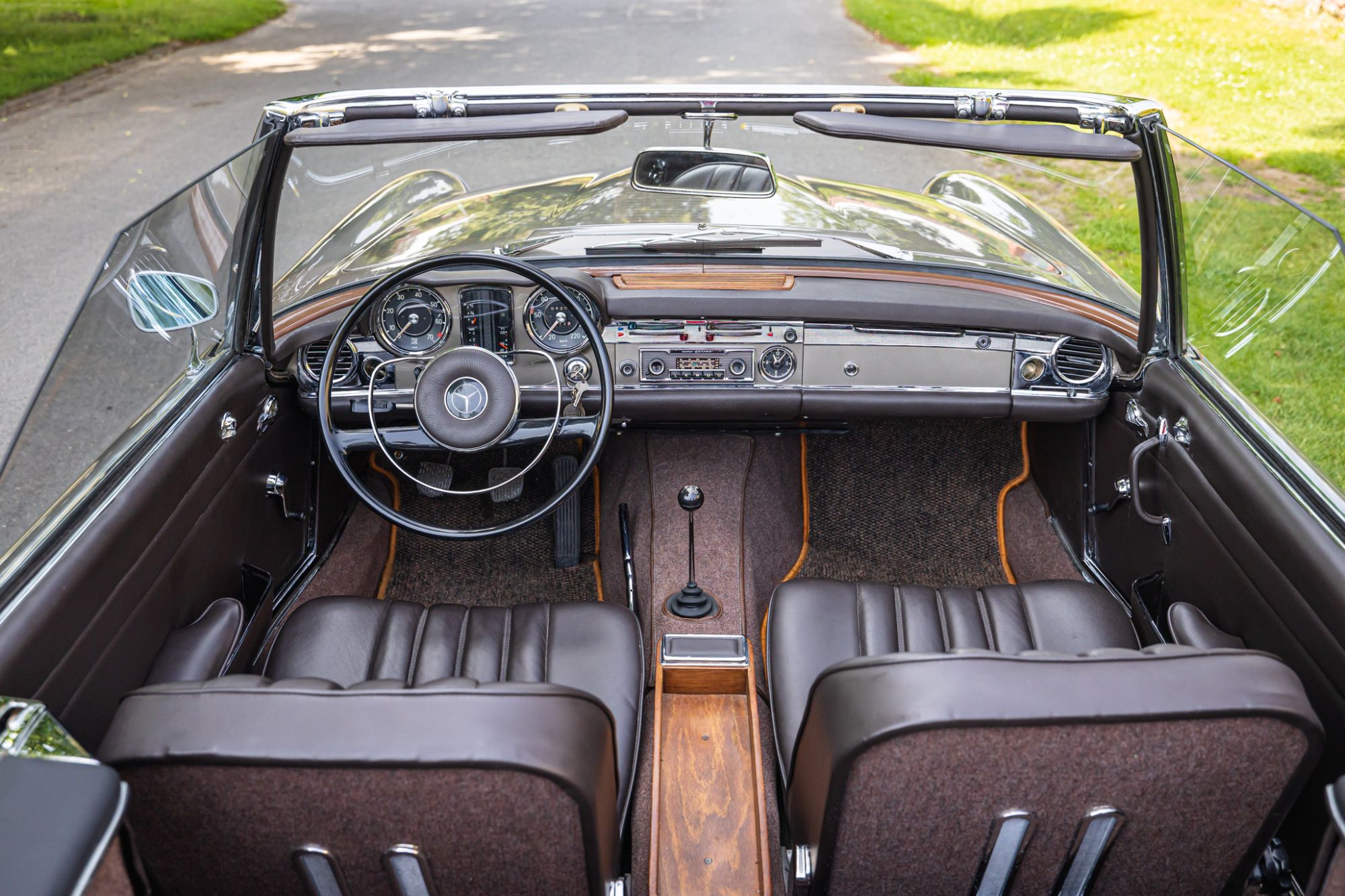 MB Pagoda 230 low_19.JPG