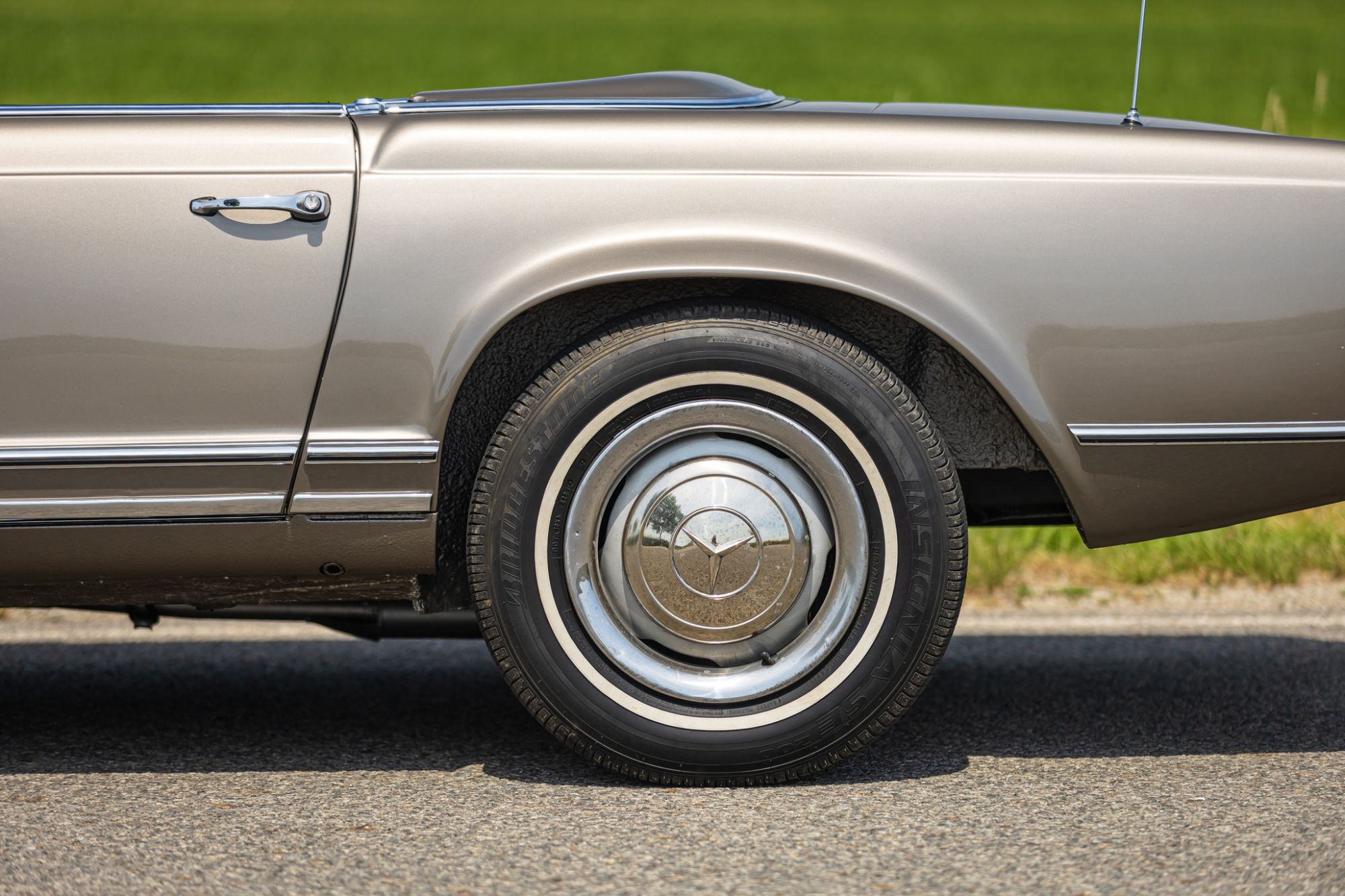 MB Pagoda 230 low_42.JPG