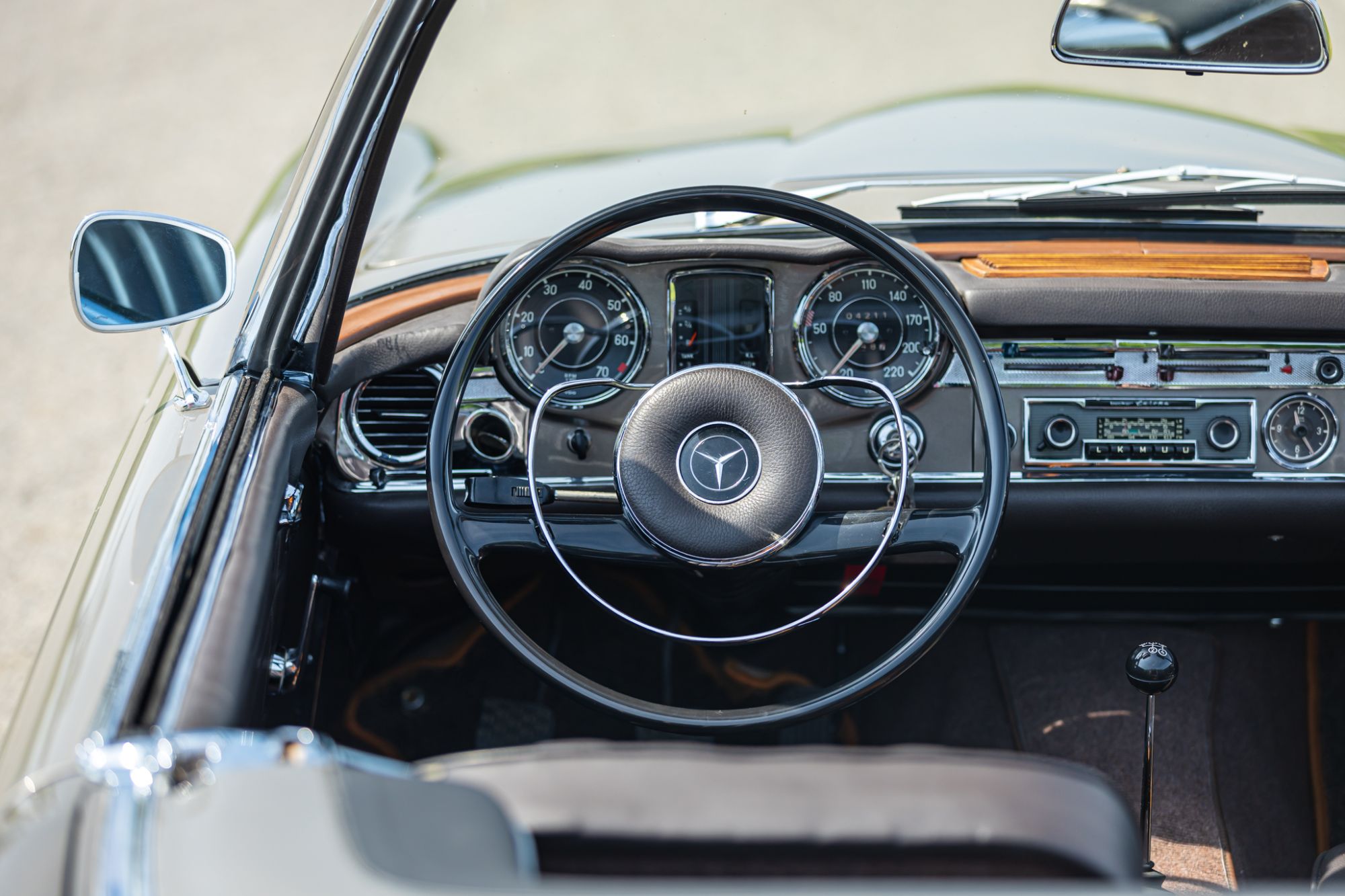 MB Pagoda 230 low_53.JPG