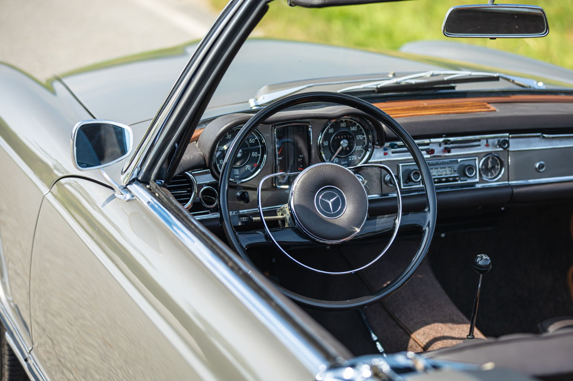 MB Pagoda 230 low_55.JPG