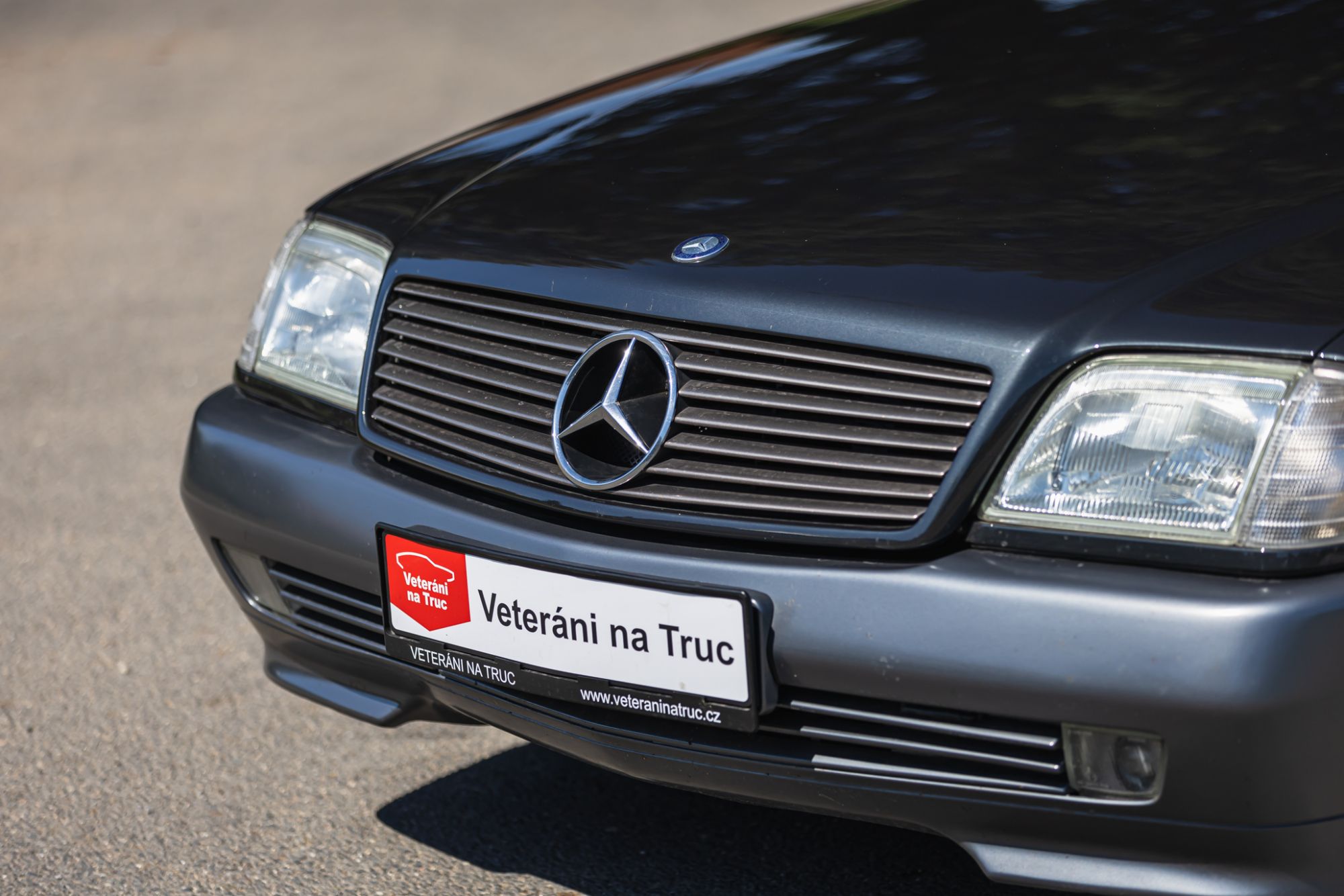 Mercedes 500SL_27.JPG