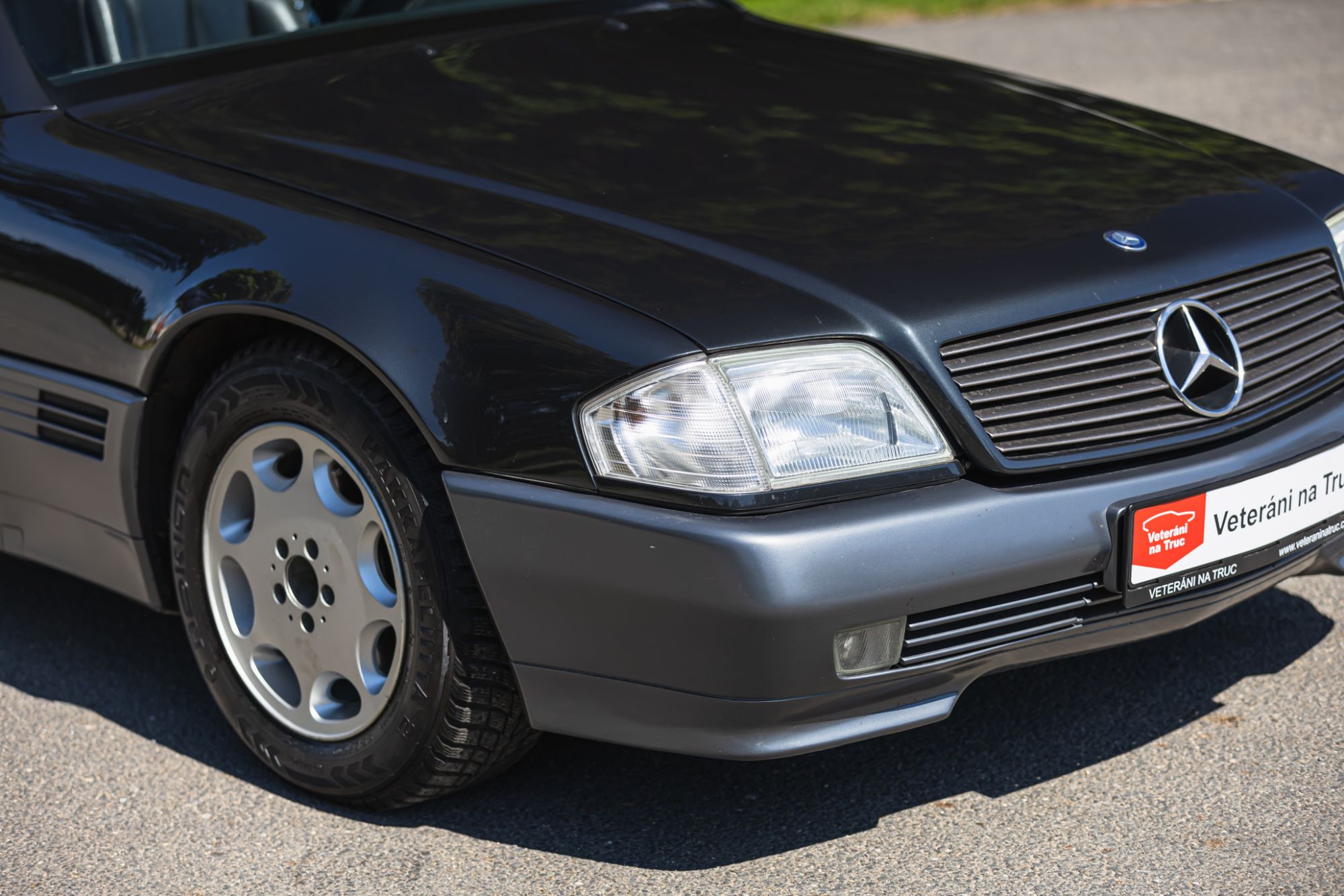 Mercedes 500SL_28.JPG