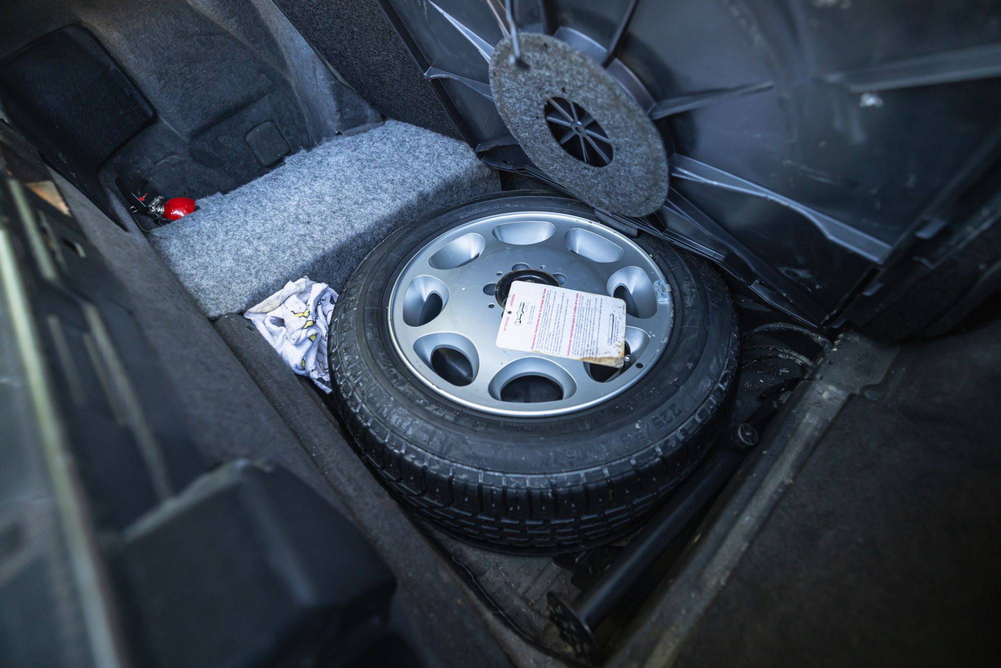 Mercedes 500SL_31.JPG