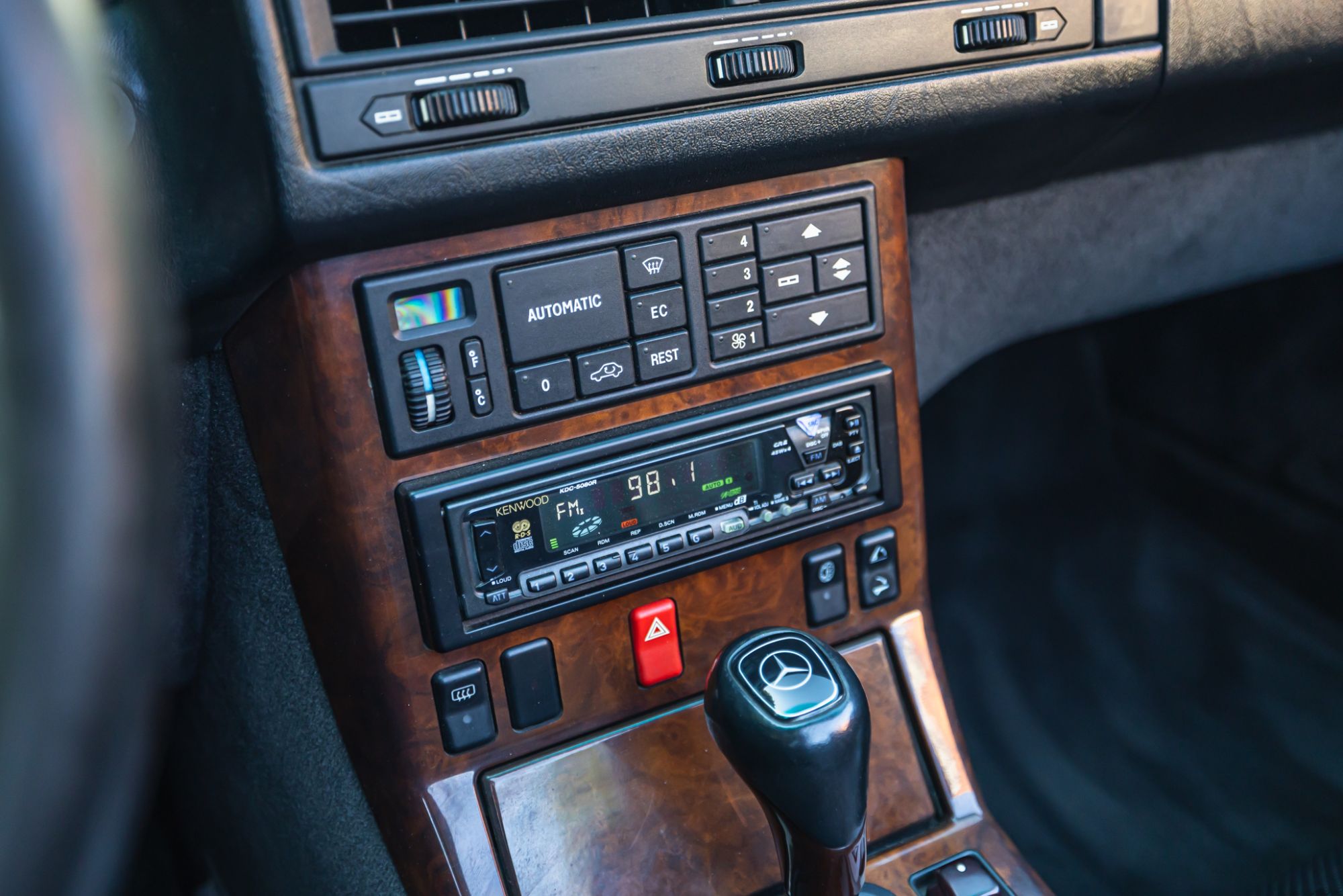 Mercedes 500SL_44.JPG