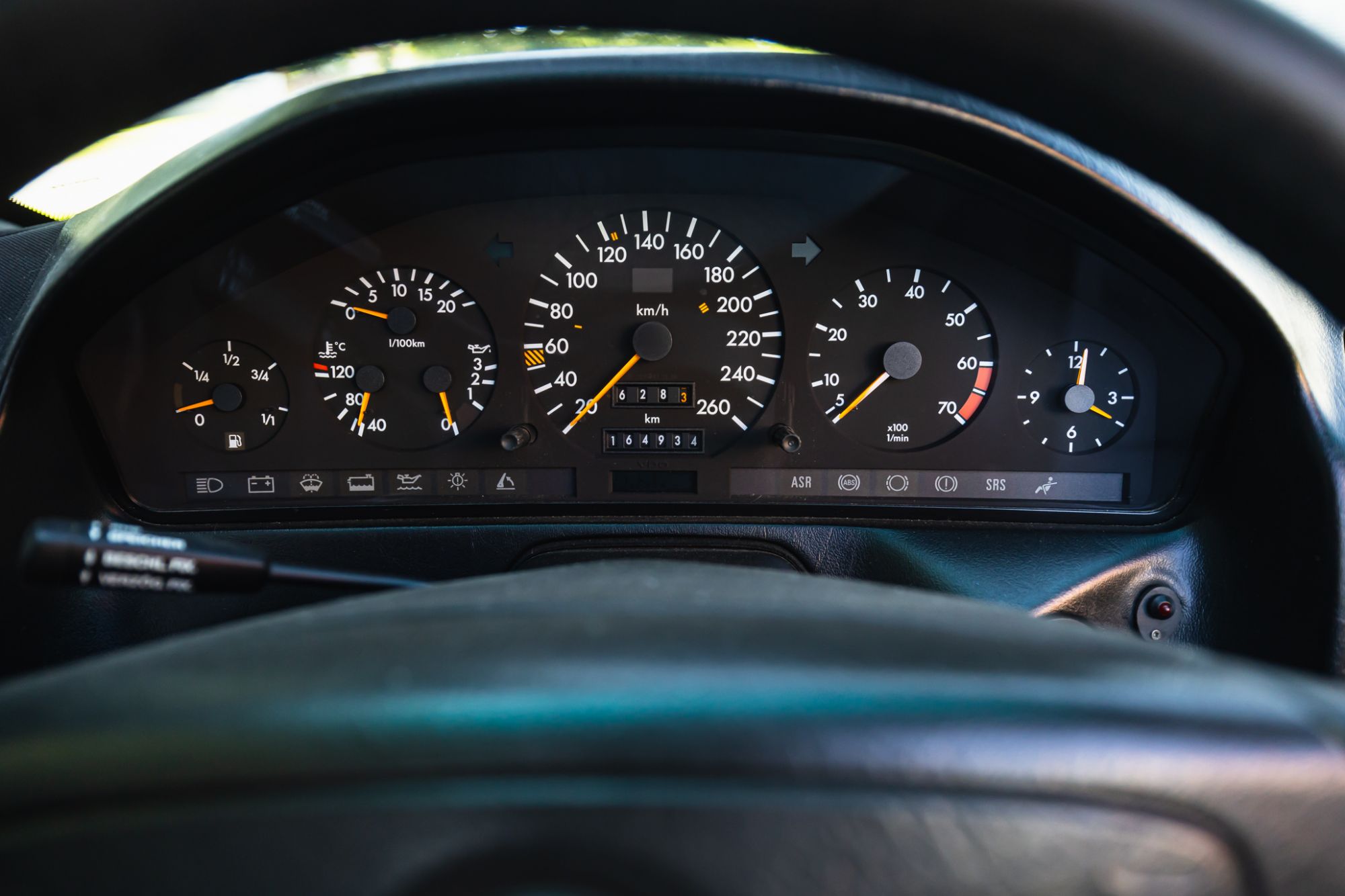 Mercedes 500SL_46.JPG