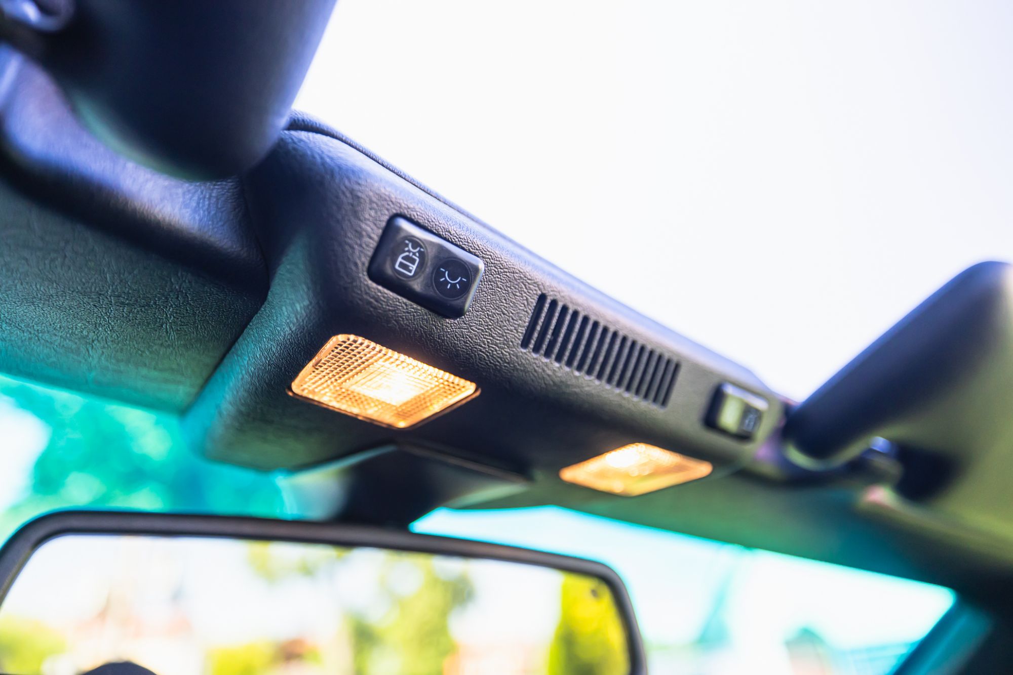 Mercedes 500SL_53.JPG