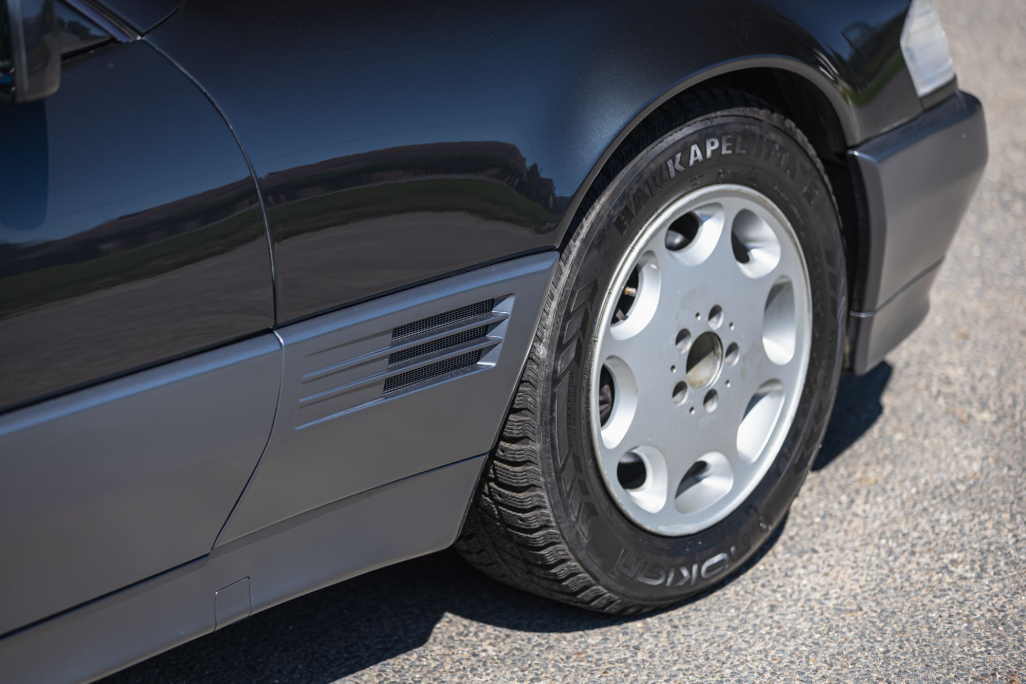 Mercedes 500SL_9.JPG