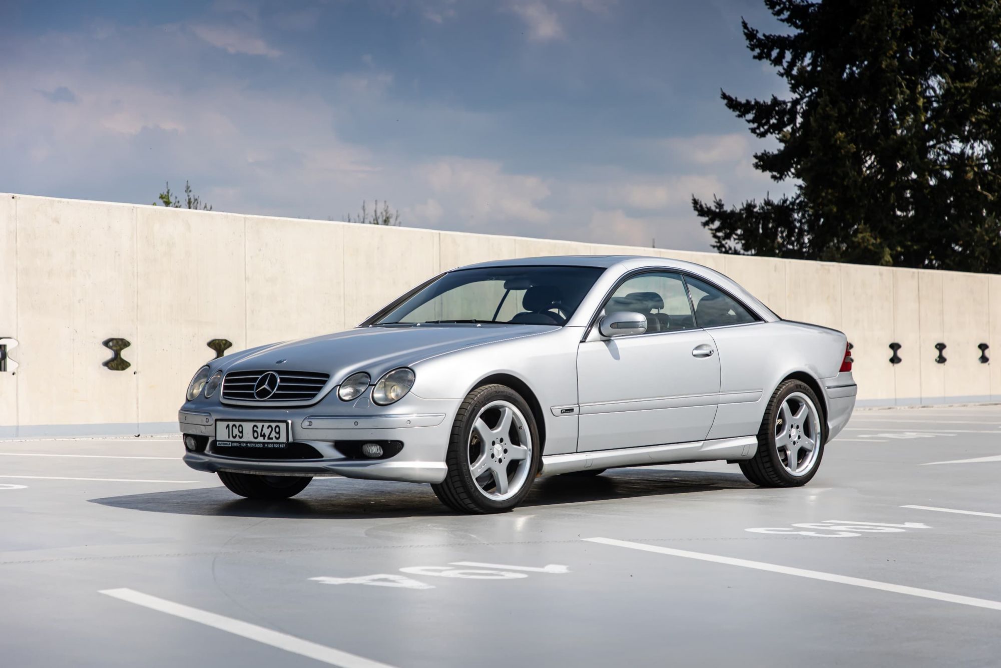 Mercedes Benz CL55AMG F1_3