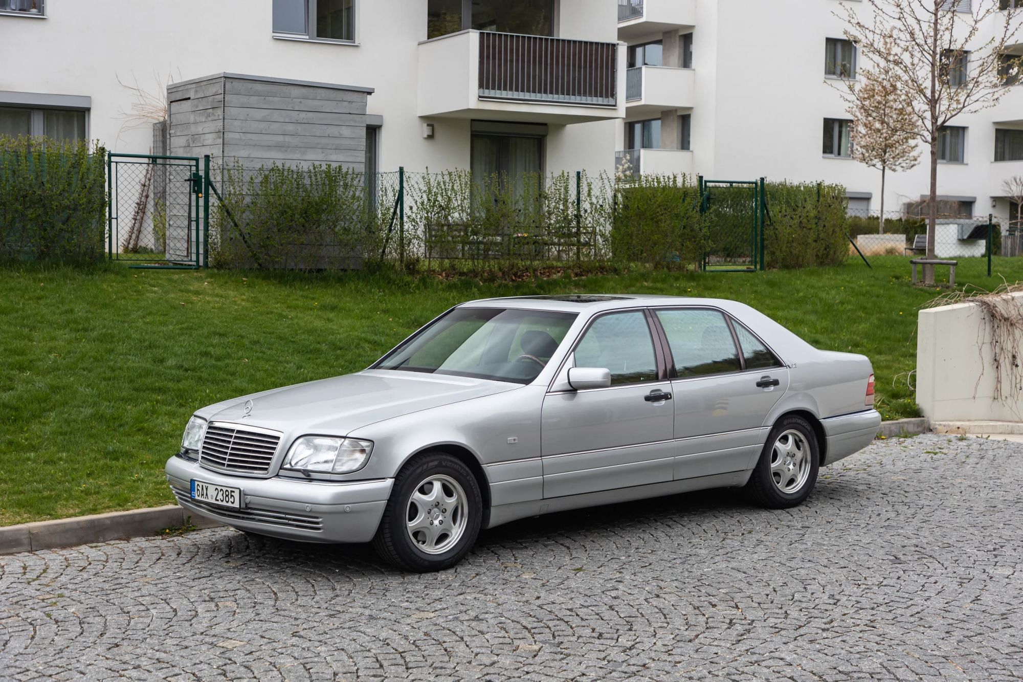 Mercedes Benz S600 W140_13