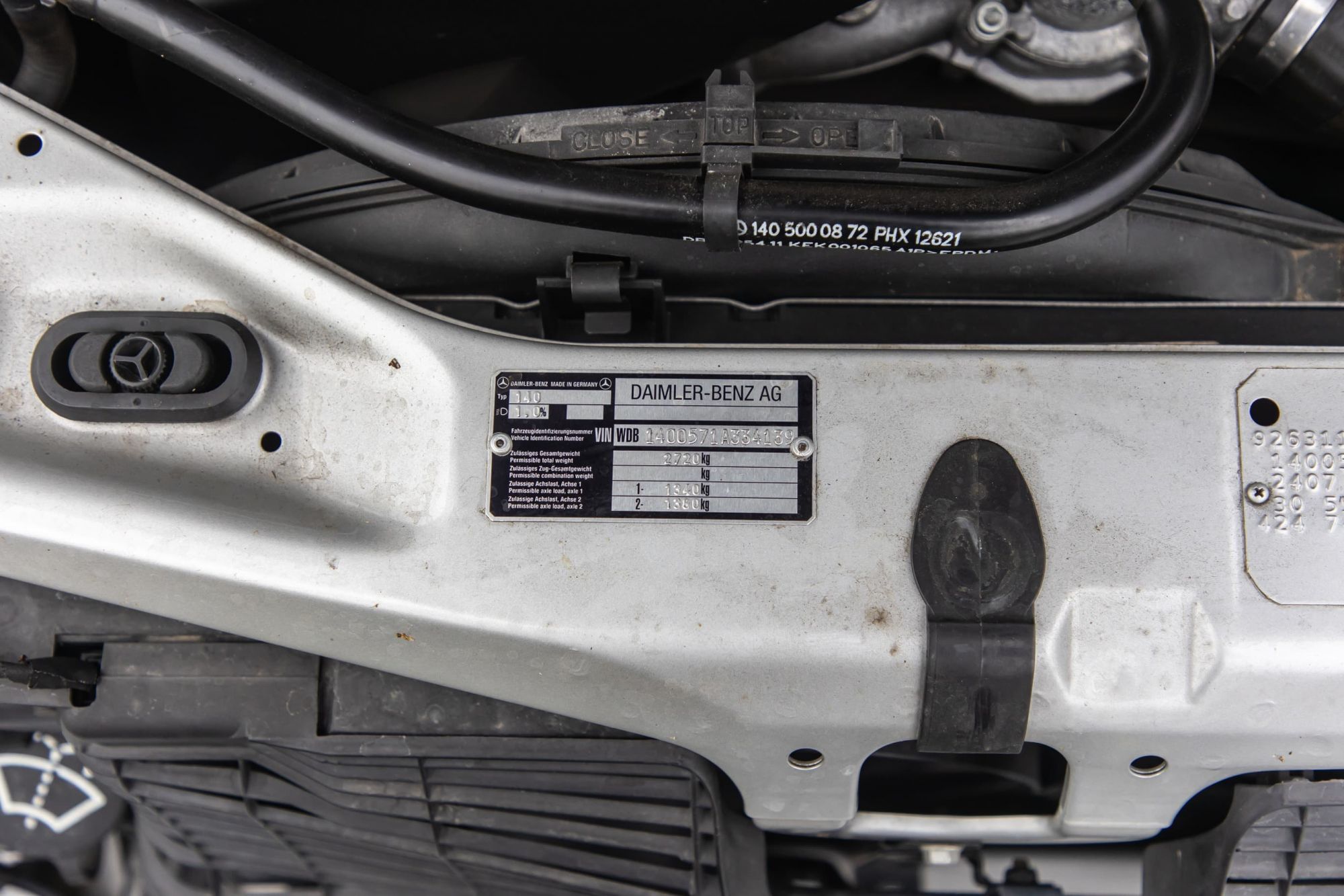 Mercedes Benz S600 W140_3