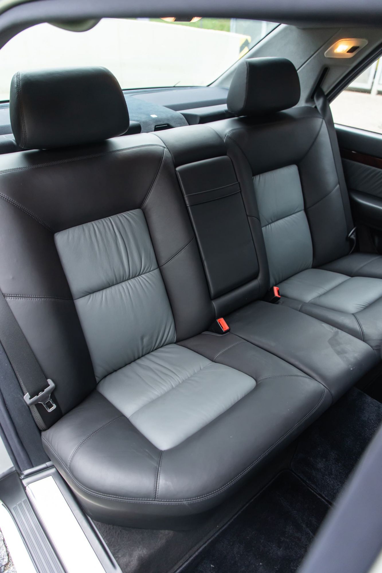 Mercedes Benz S600 W140_36