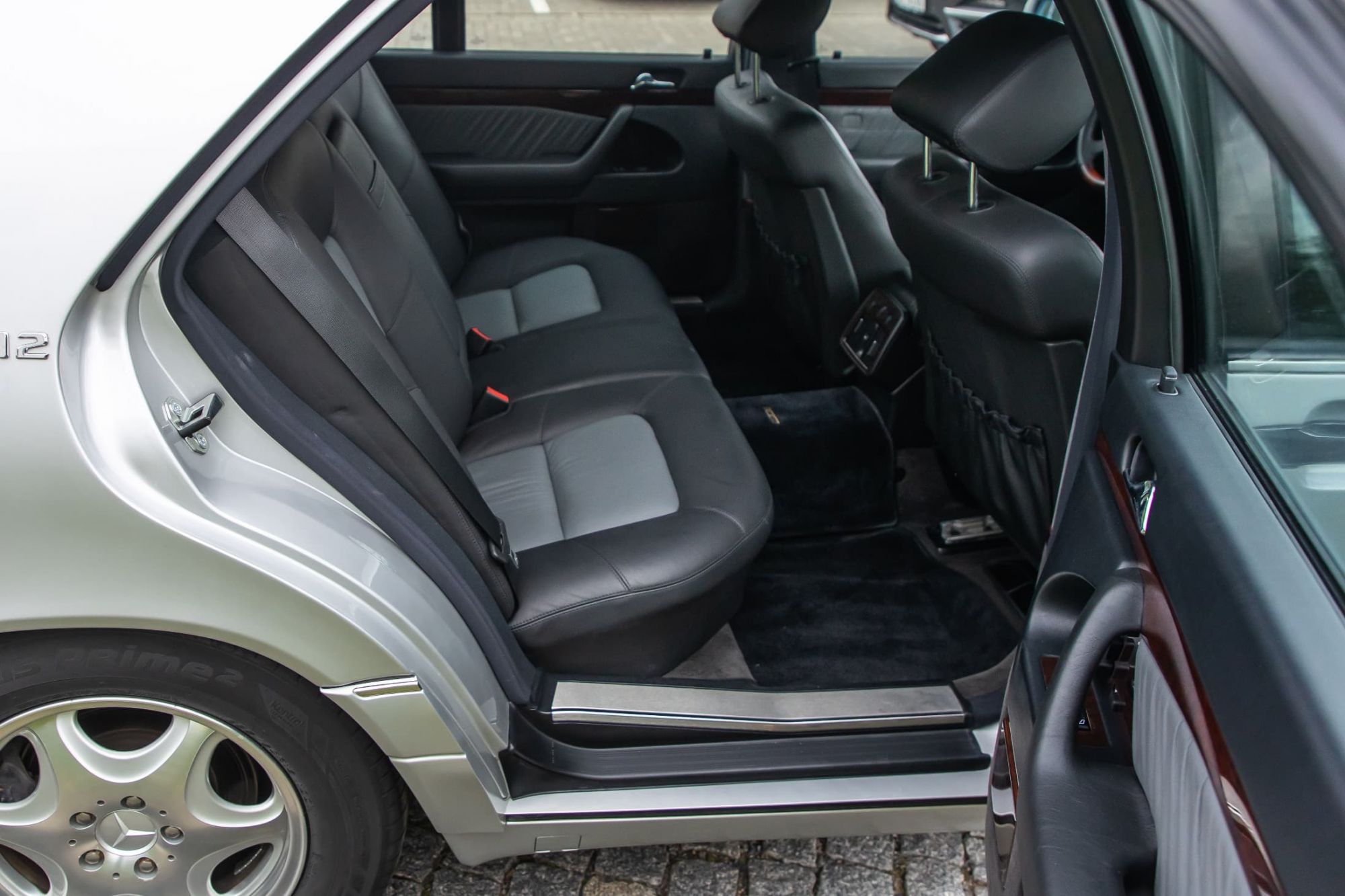 Mercedes Benz S600 W140_38