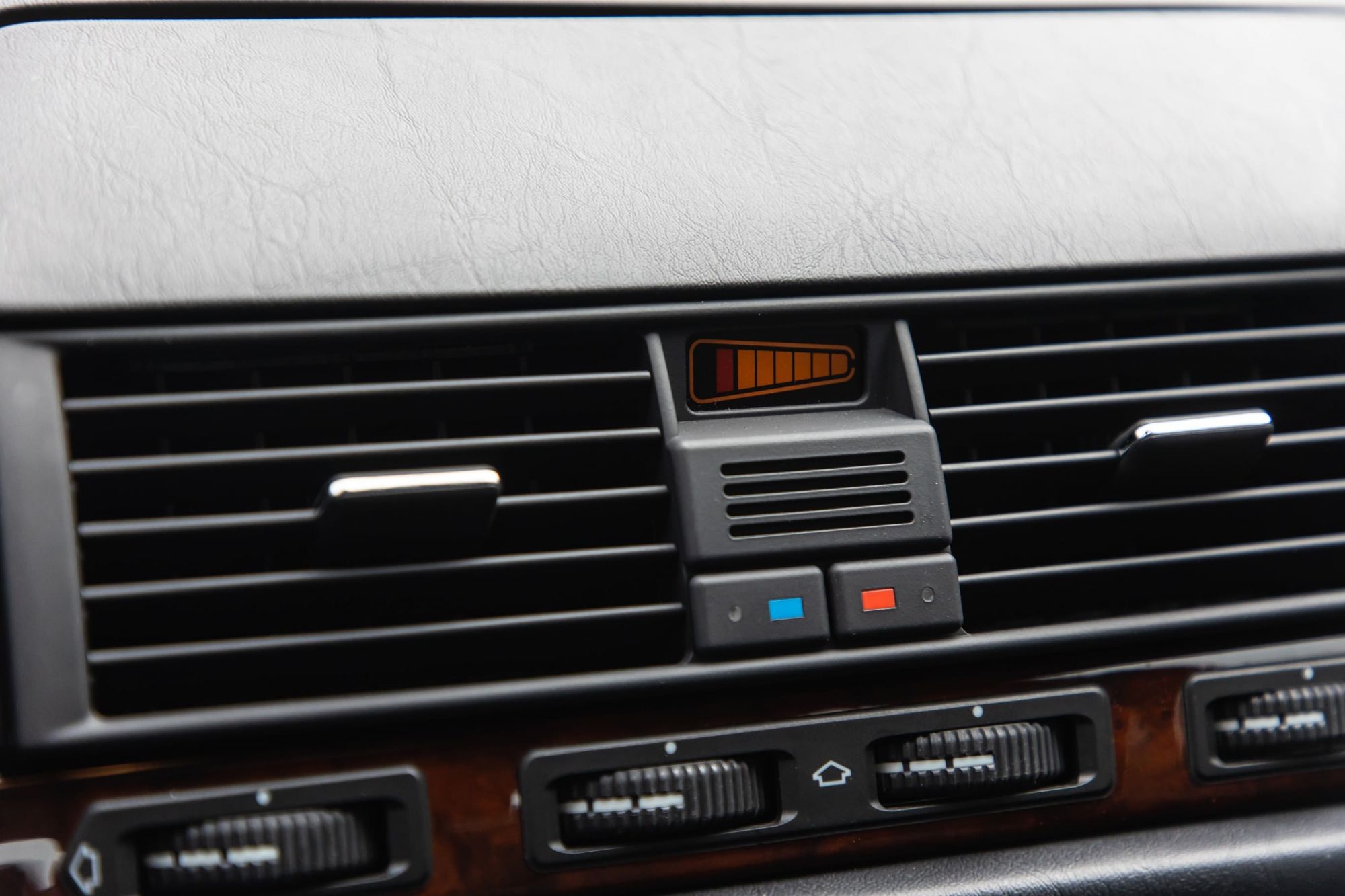 Mercedes Benz S600 W140_65