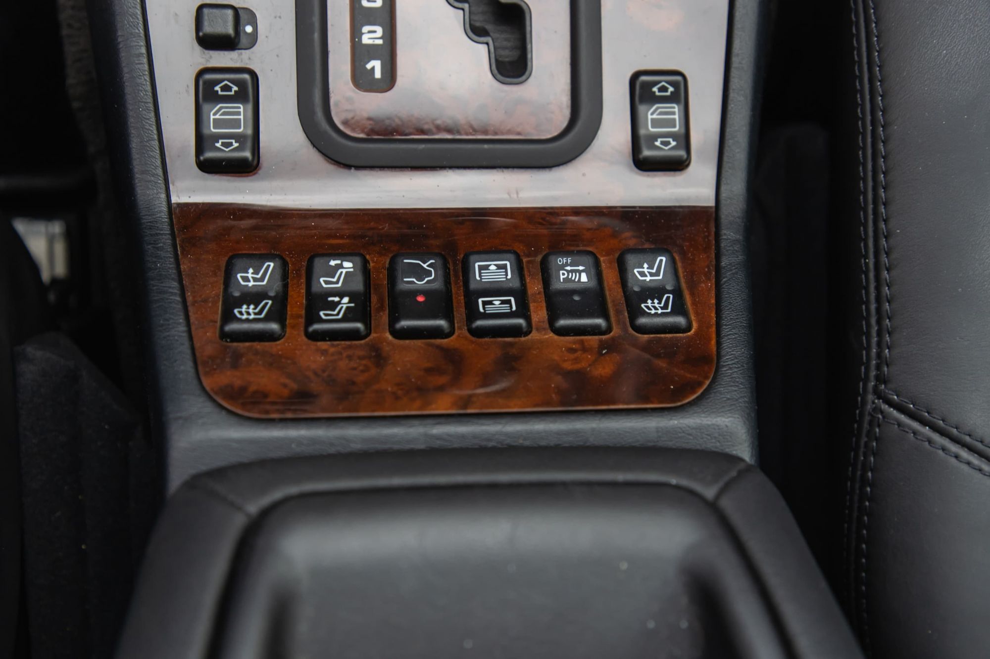 Mercedes Benz S600 W140_69