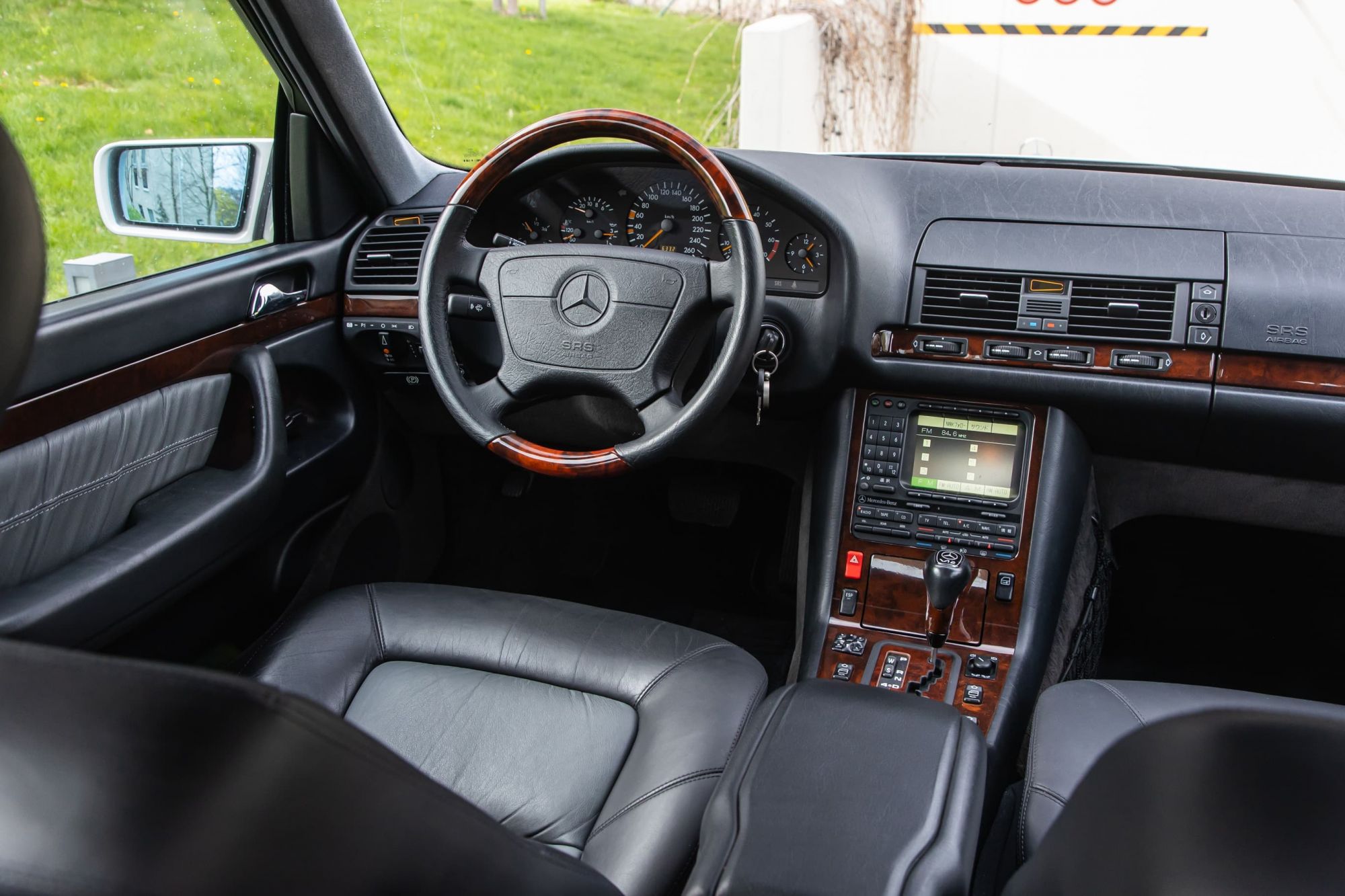 Mercedes Benz S600 W140_87