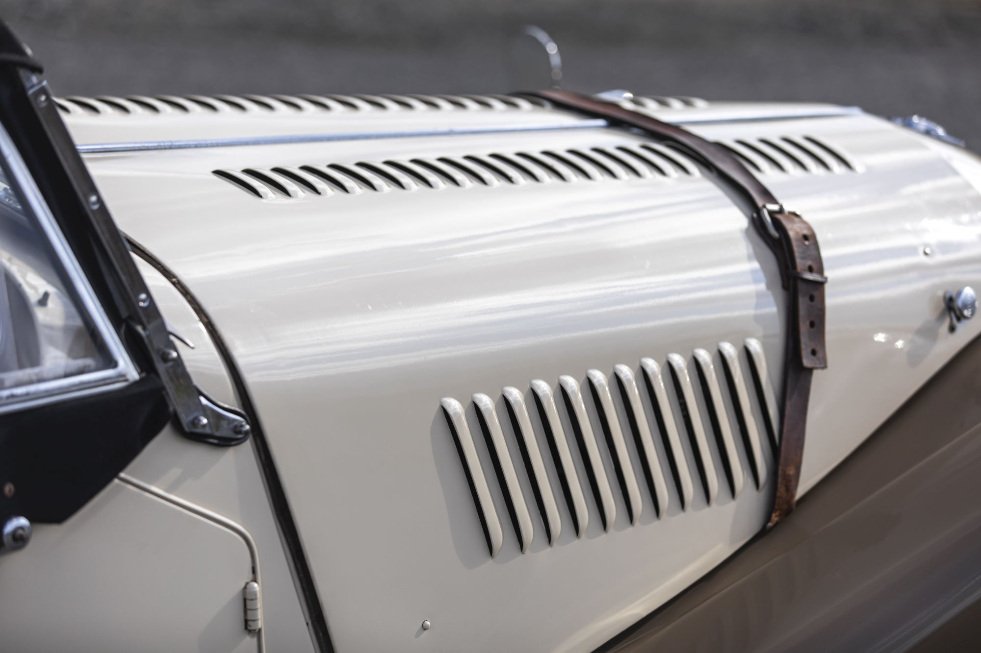 Morgen +4+ film auto_10