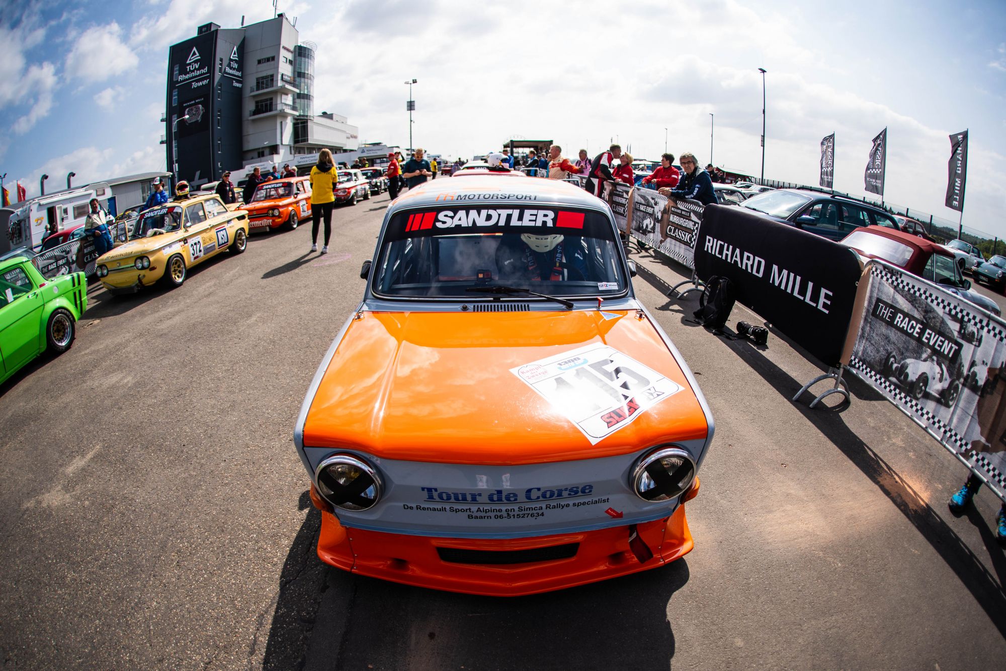 NbrClassic23_052616202600044GT_GT