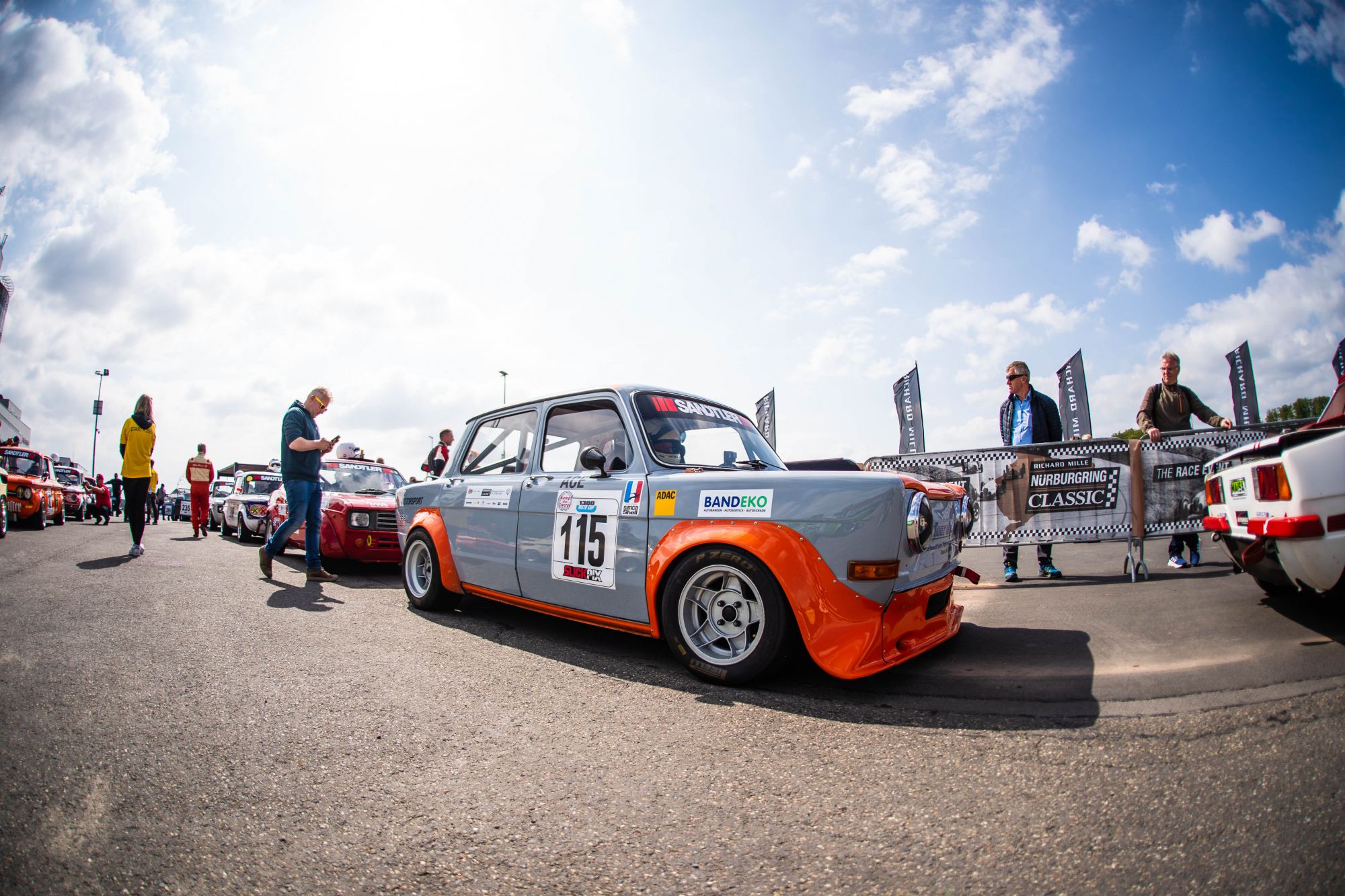 NbrClassic23_052616203200045GT_GT