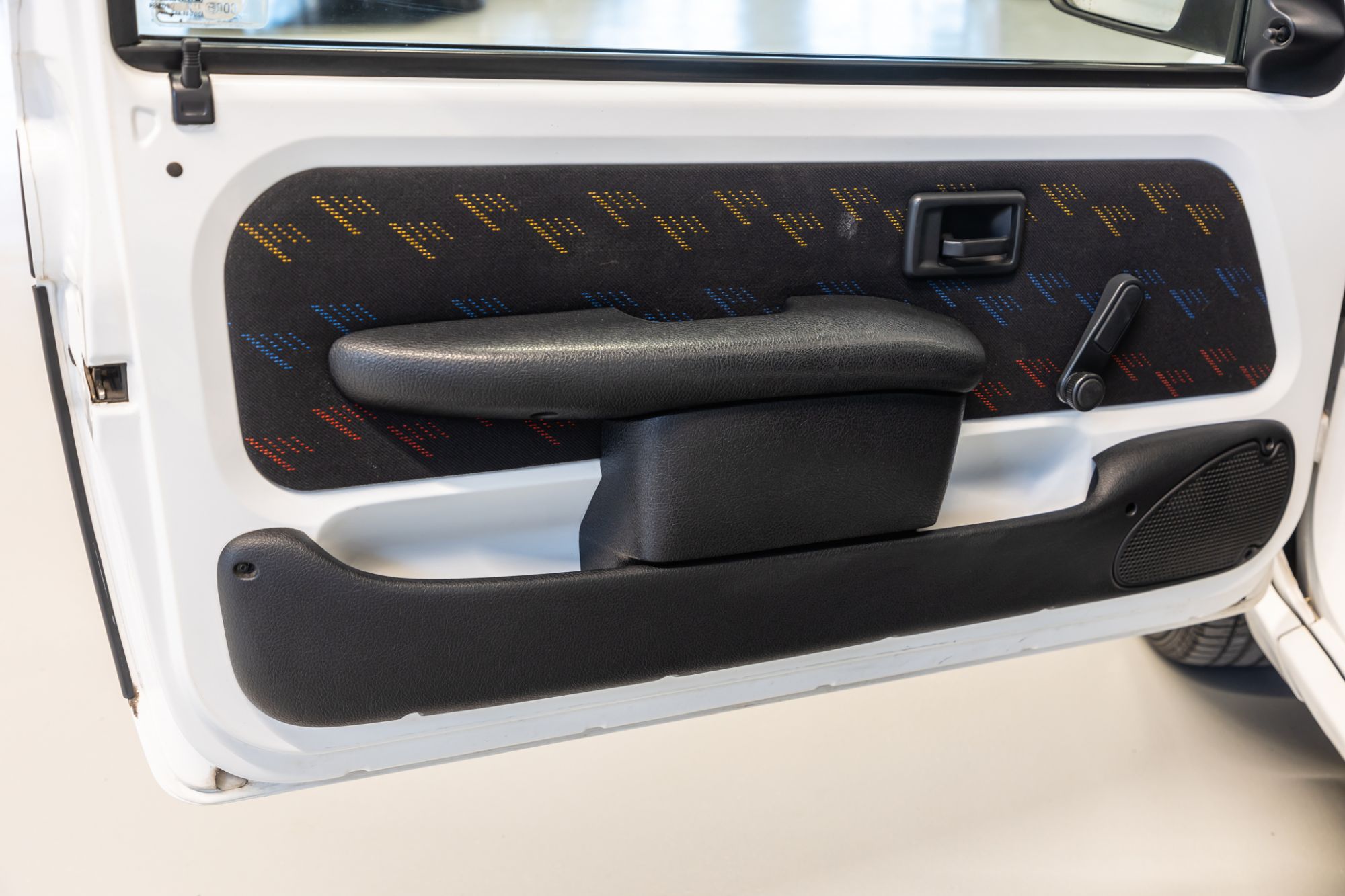 Peugeot 106 Rally_13.JPG