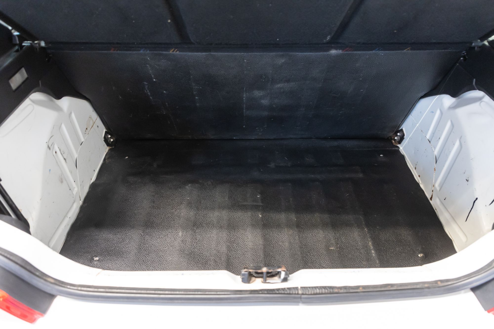 Peugeot 106 Rally_26.JPG