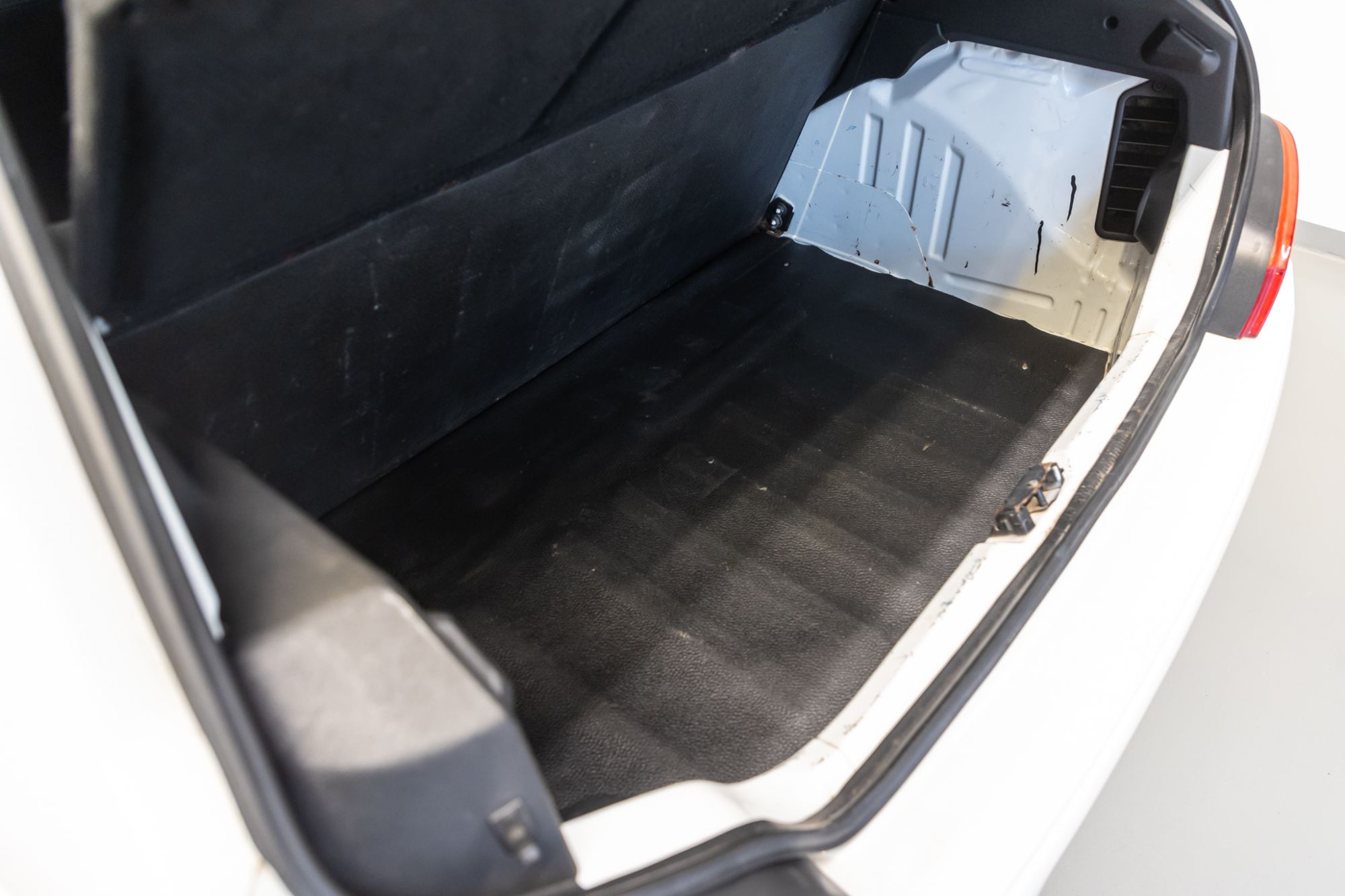 Peugeot 106 Rally_27.JPG