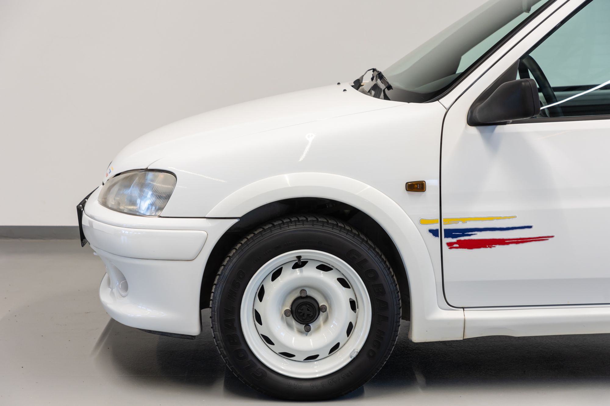 Peugeot 106 Rally_3.JPG