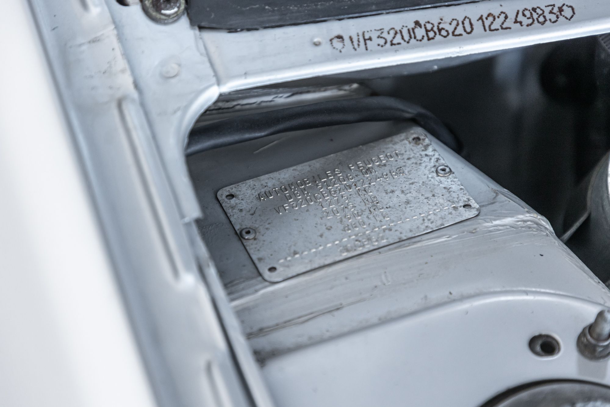 Peugeot 205 GTi_3.JPG