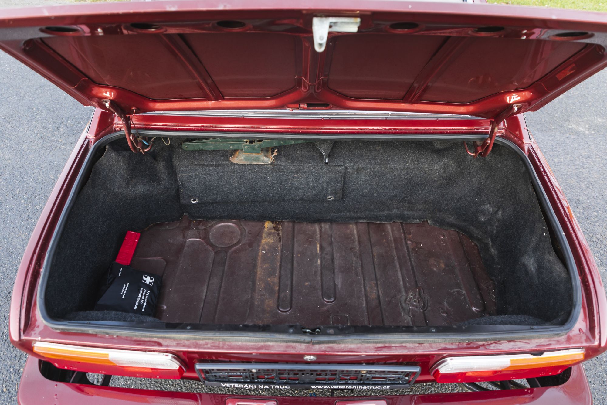 Peugeot 504 V6Ti Auctomobile_32